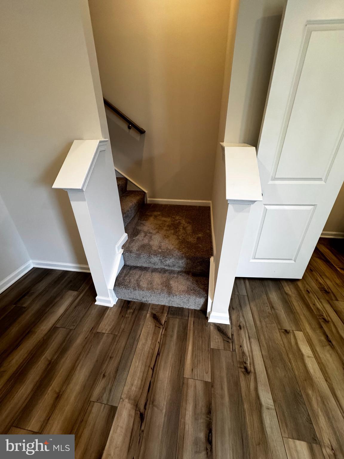 RED CLOVER MEADOWS - Residential Lease