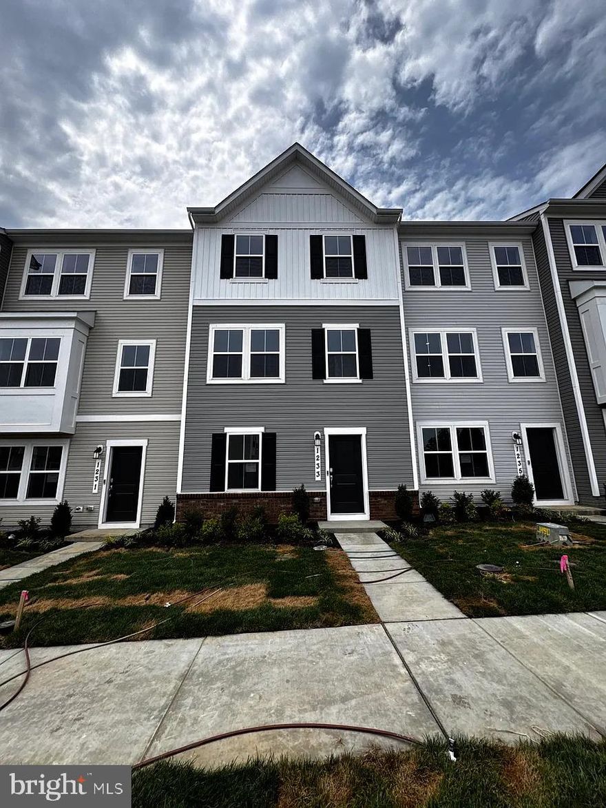 Move-in Ready New Construction –Location ..location ...location !!!! Blinds and Fans installed by Owner.

 Available July 15! Discover this stunning 3-level  townhome in the desirable Red Clover Meadows community in Ranson, WV. 

This bright and airy home features 3 spacious bedrooms, 2 full and 2 half bathrooms, a 2-car rear-load garage, and an open-concept floor plan perfect for modern living. The gourmet kitchen includes granite countertops, a center island, and flows seamlessly into the main living area with hardwood floors . 

The primary suite offers a walk-in closet and private bath with a tiled stand-up shower. Enjoy beautiful sunrise views from the east-facing deck overlooking open green space and the Appalachian foothills. The finished entry-level rec room with half bath adds versatility. Washer/dryer included.

 Smart home features include keyless smart lock and Ring video doorbell.

Walk to Home Depot, grocery stores, and restaurants! Just 10 mins to Loudoun Co,25 minutes to Leesburg  & 55 mins to Sterling/Herndon/Reston. Some photos shown are of a similar model home – finishes may vary. Pets considered case-by-case. 

Minimum 12-month lease required. Application via Zillow/Rentspree. Minimum credit score: 650, Income requirement: 2.5 x monthly rent. enant covers: lawn care, electricity, cable/internet, water/sewer, trash. Landlord covers: HOA dues.