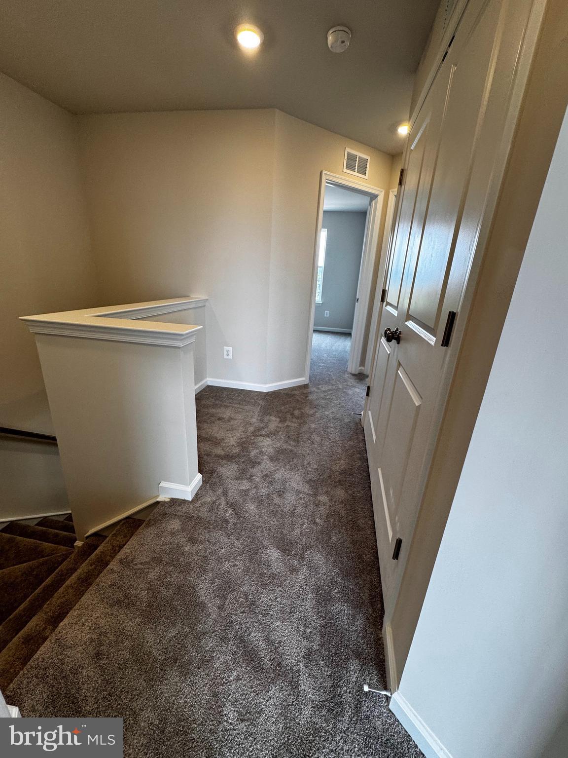 RED CLOVER MEADOWS - Residential Lease