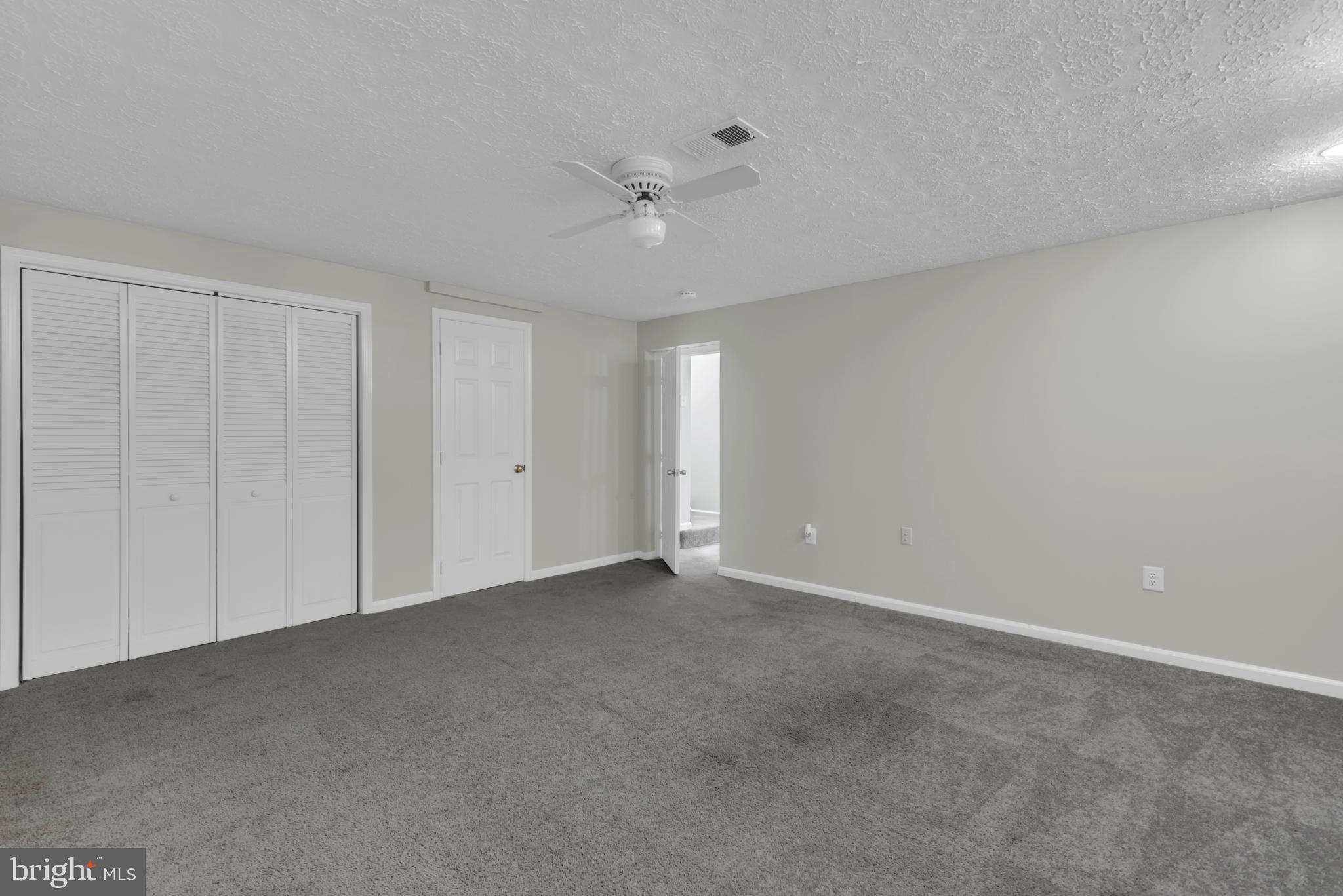 OAK POND PLAT FIVEPHASE - Residential