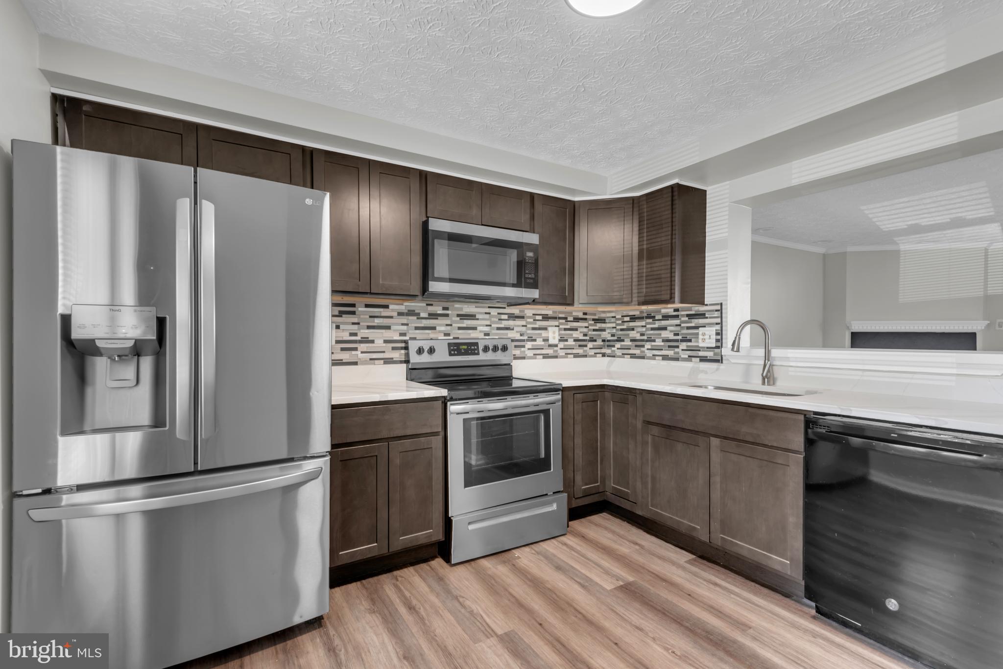 OAK POND PLAT FIVEPHASE - Residential