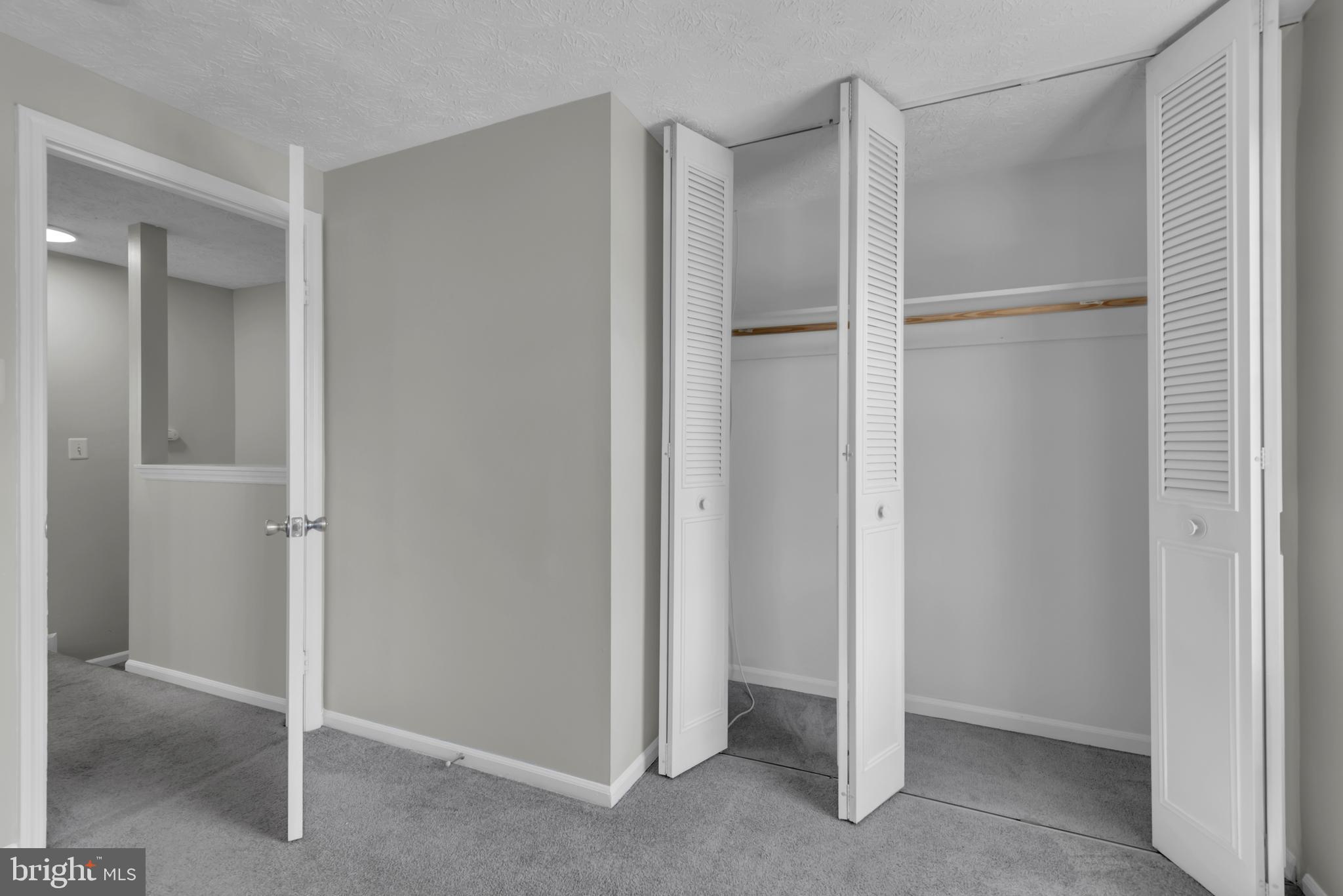 OAK POND PLAT FIVEPHASE - Residential