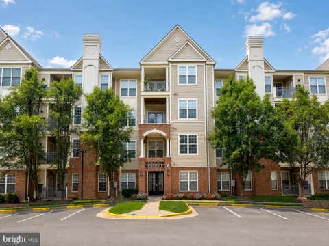 Photo of 3015 Nicosh Circle #2102, FALLS CHURCH, VA 22042 (MLS # VAFX2331202)