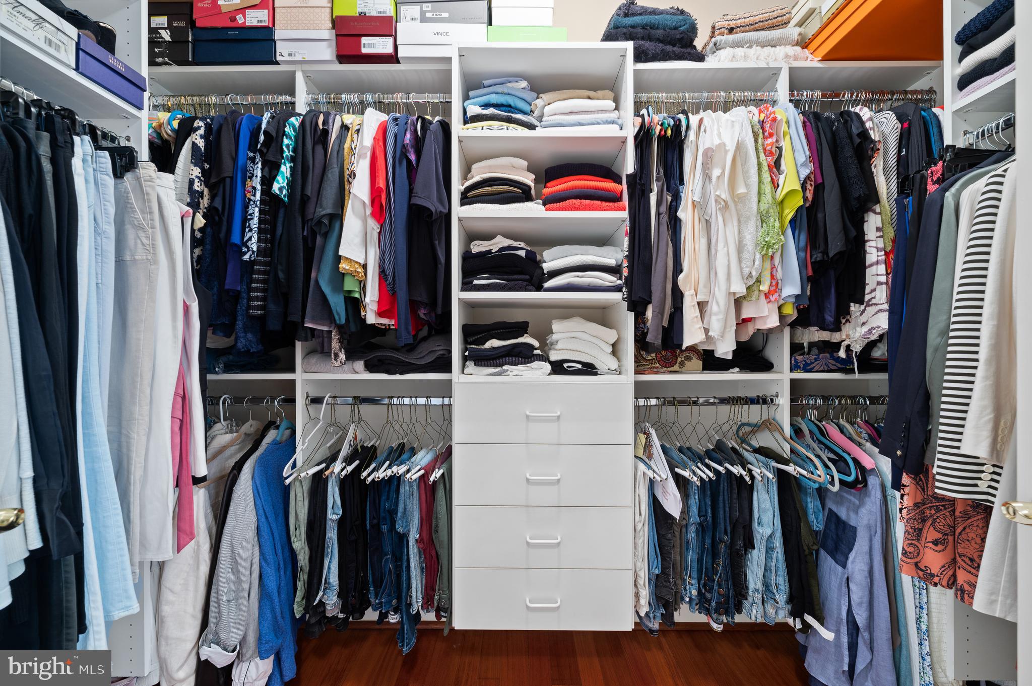 RADNOR HUNT - Residential