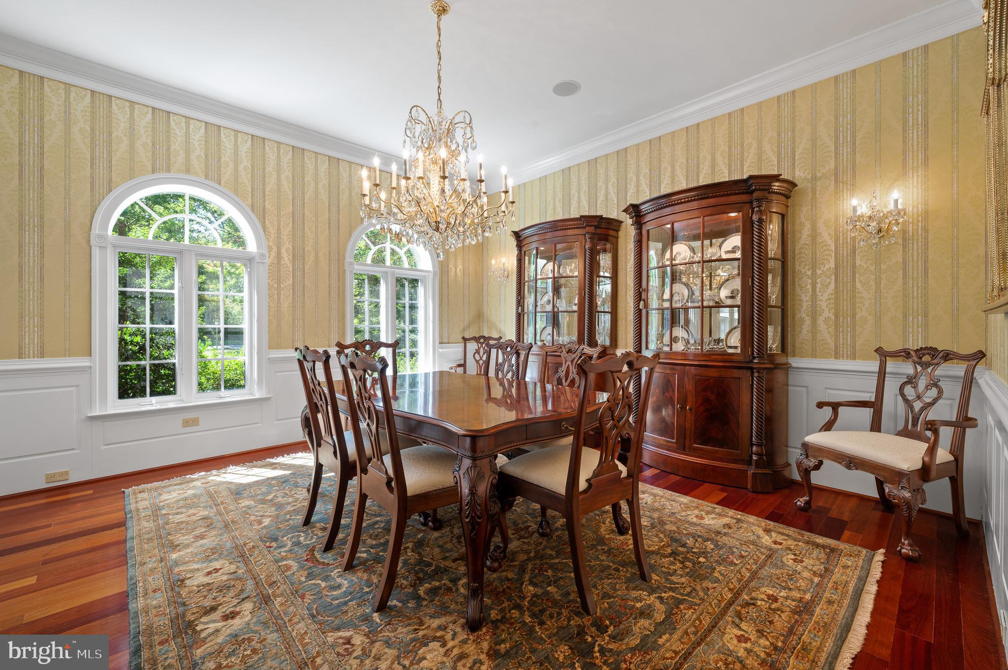 RADNOR HUNT - Residential