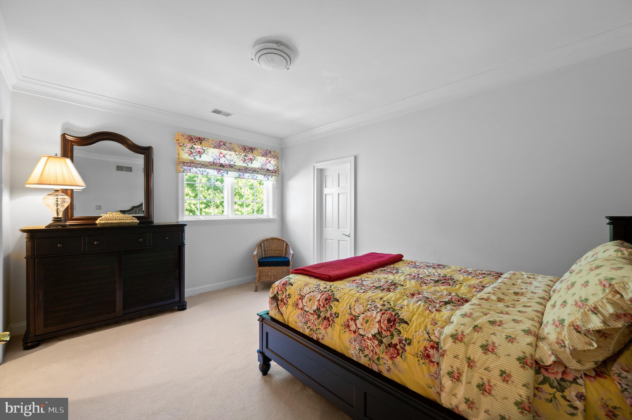 RADNOR HUNT - Residential