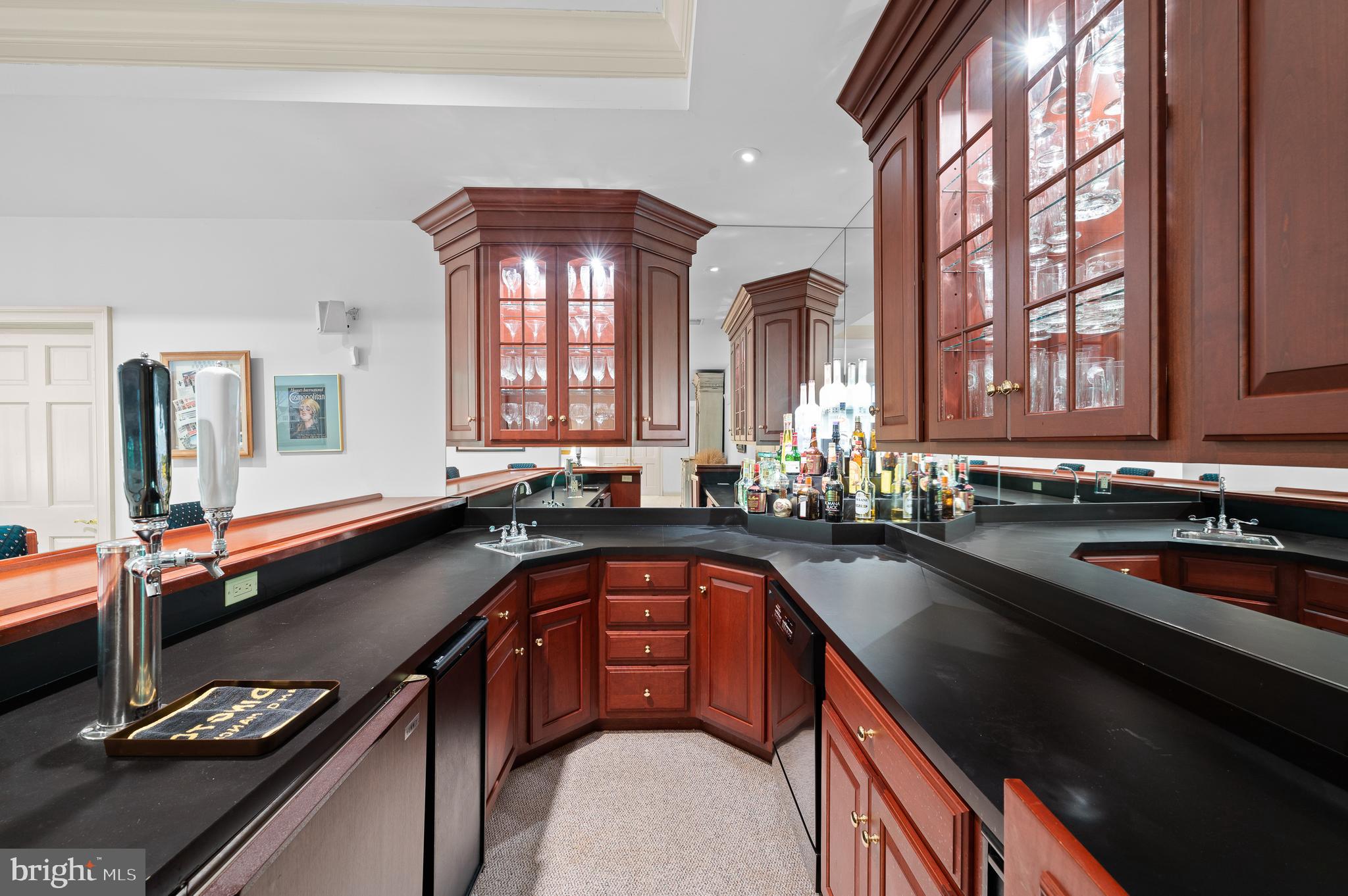 RADNOR HUNT - Residential