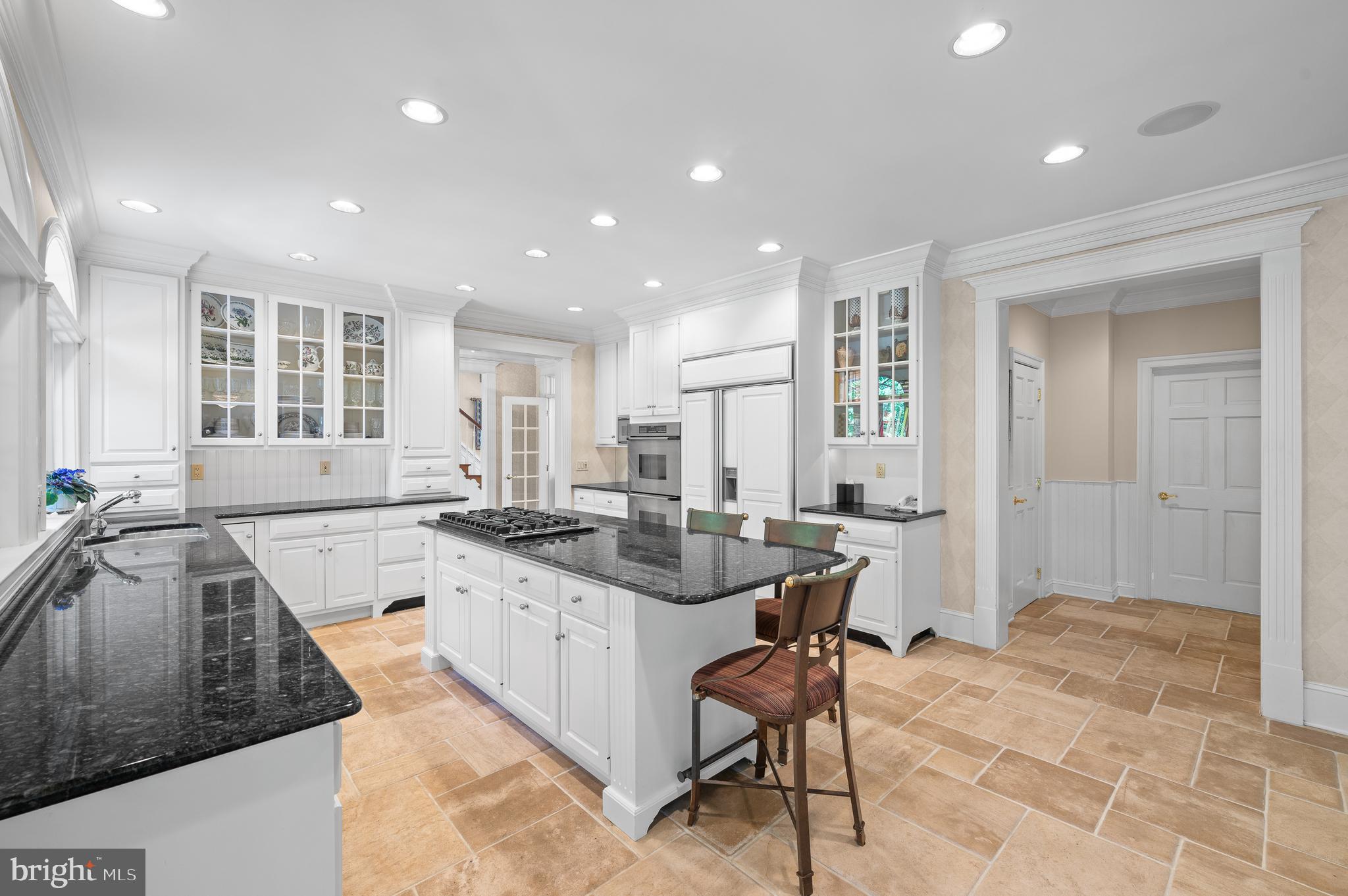 RADNOR HUNT - Residential