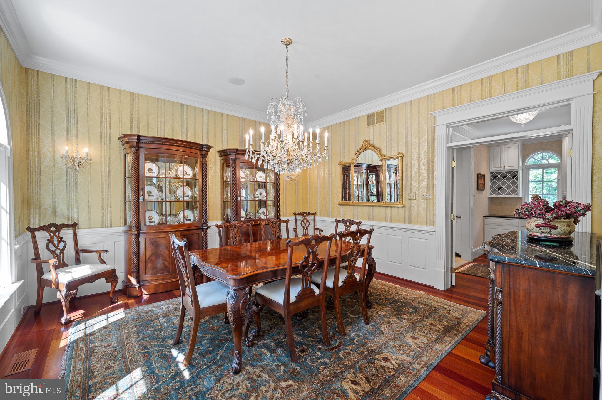 RADNOR HUNT - Residential