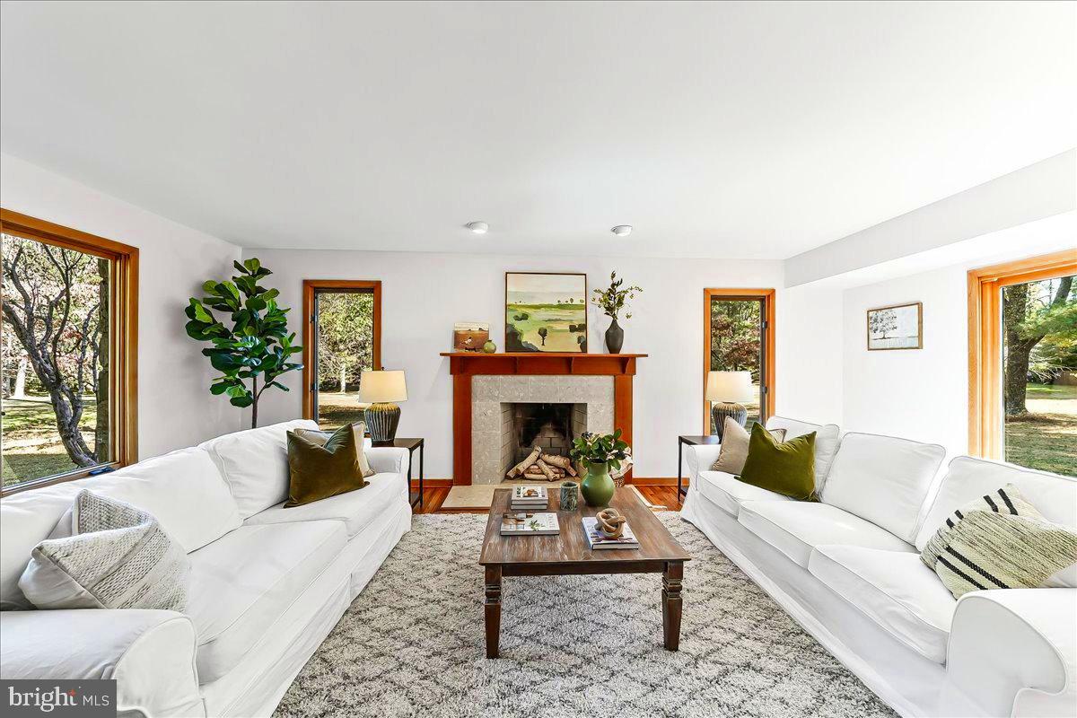 HARVEY RUN - Residential