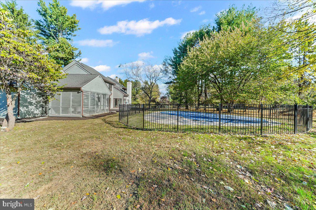 HARVEY RUN - Residential