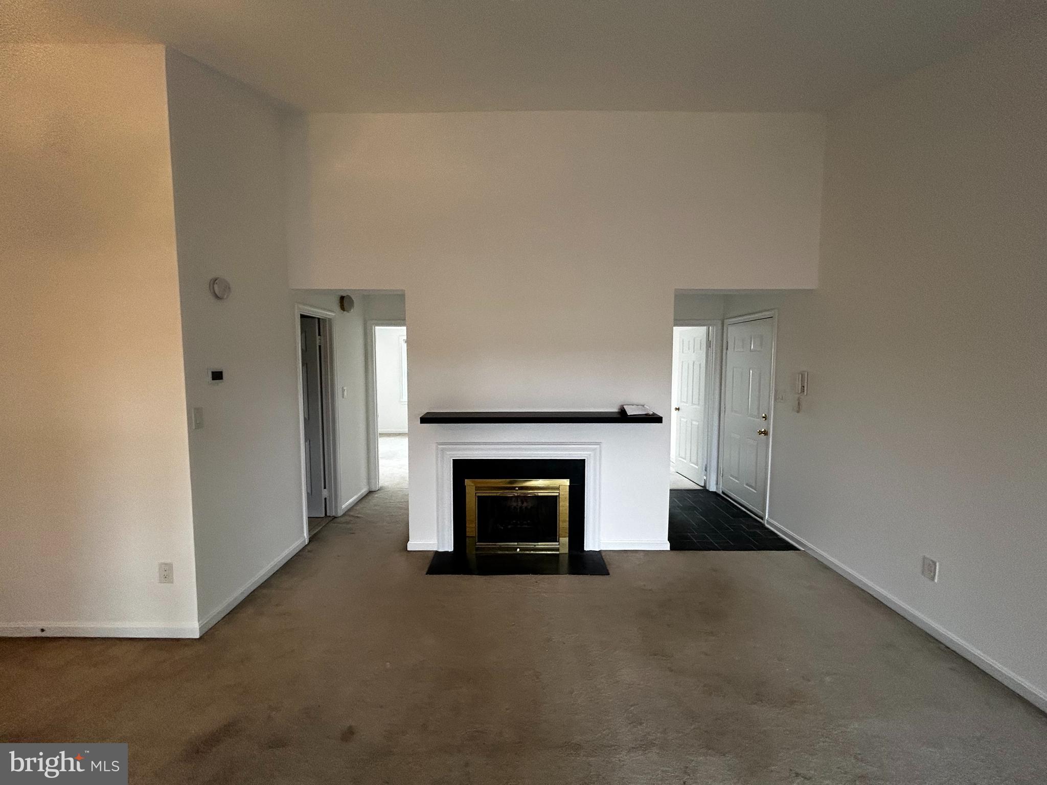 COLECROFT - Residential Lease