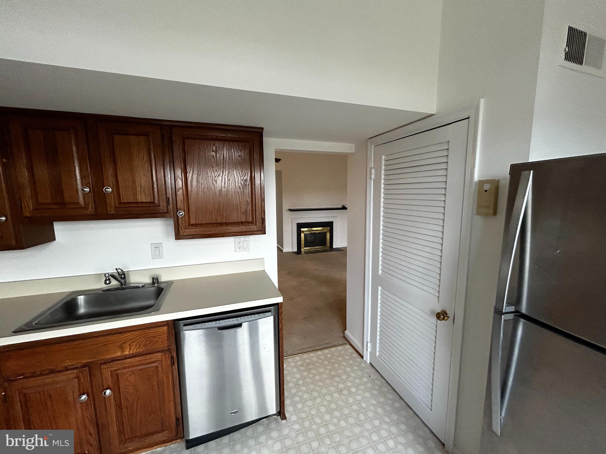 COLECROFT - Residential Lease