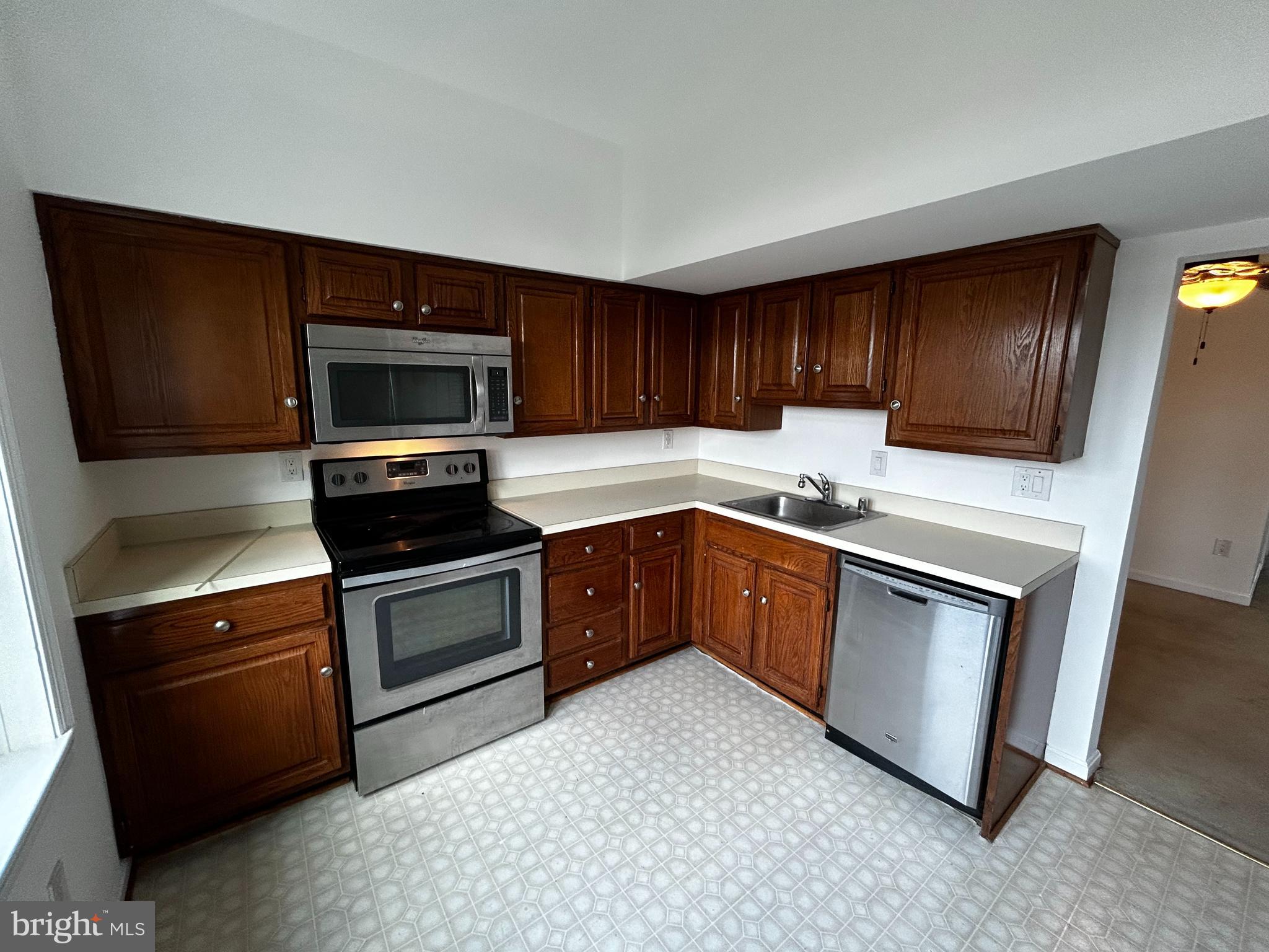 COLECROFT - Residential Lease