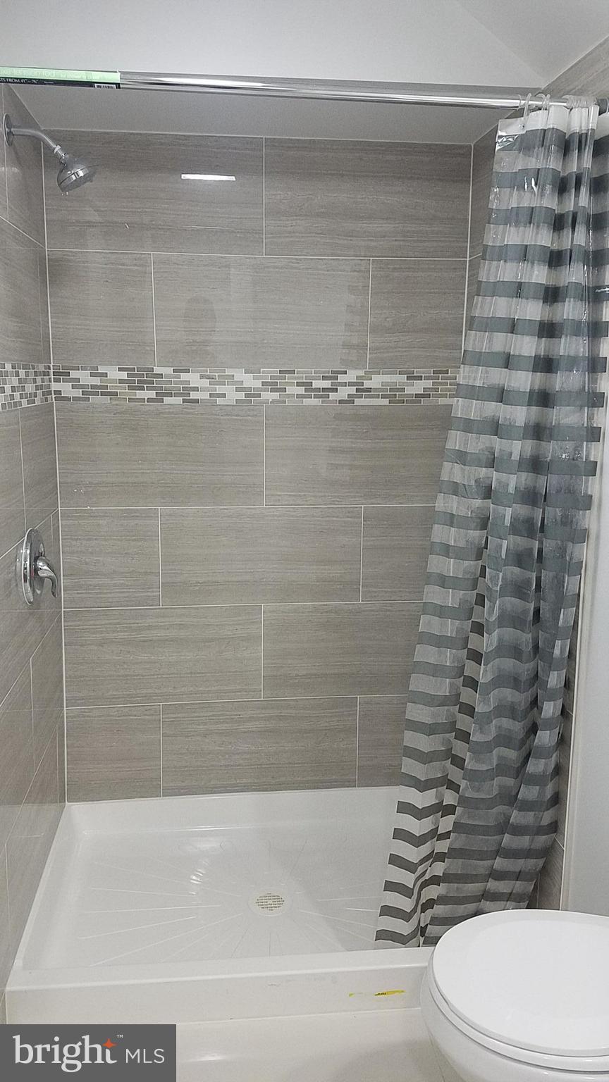 EASTWOOD HEIGHTS - Residential Lease