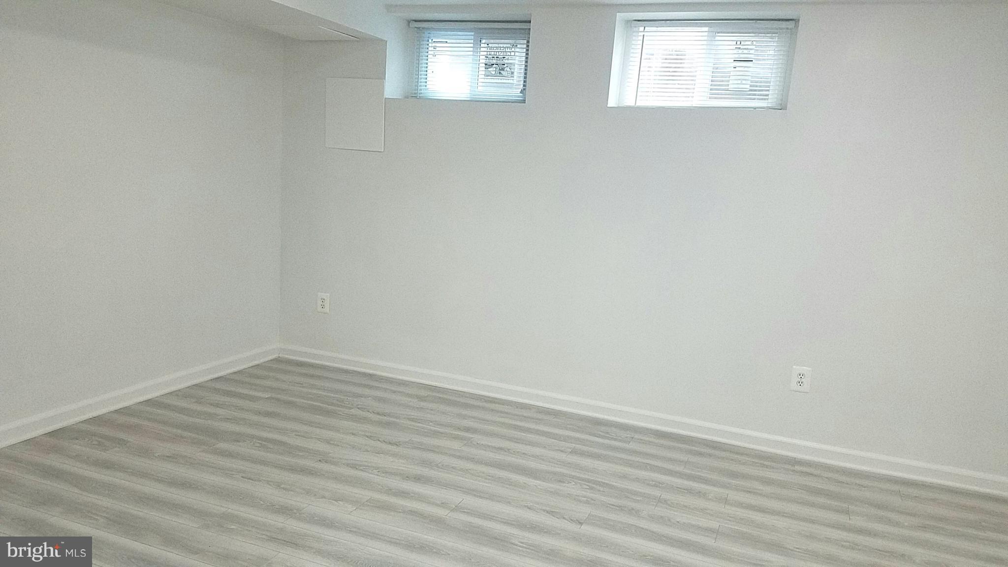 EASTWOOD HEIGHTS - Residential Lease