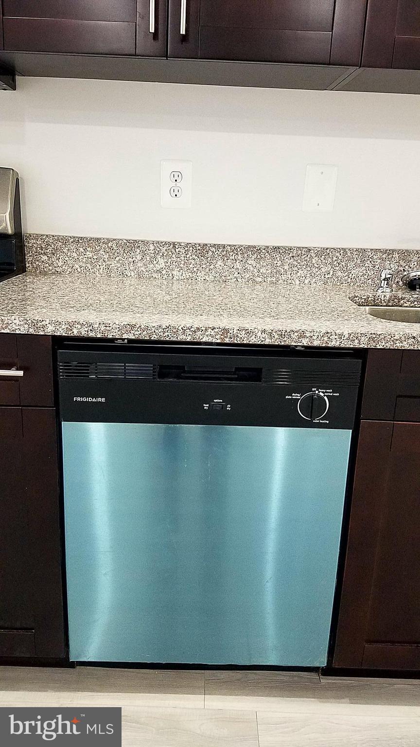 EASTWOOD HEIGHTS - Residential Lease