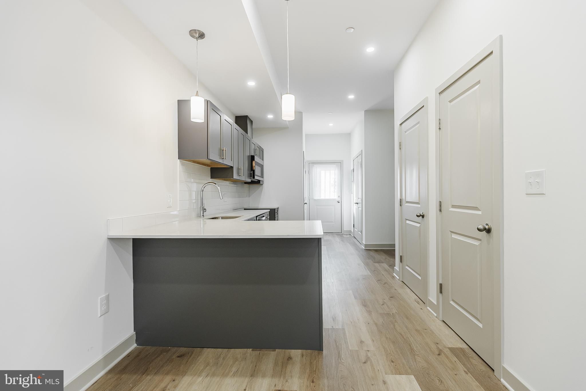 MANTUA - Residential