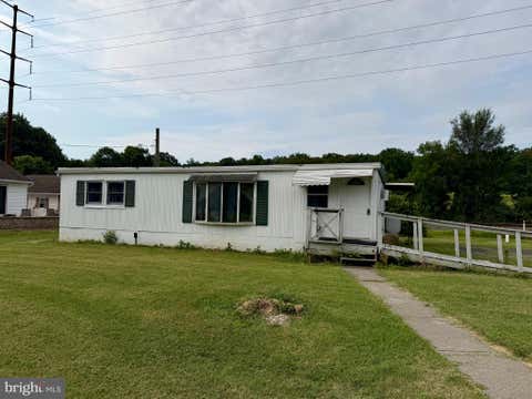 Mobile Home For Sale - 686 W Penn Avenue<br/> Berks County, ROBESONIA, PA 19551