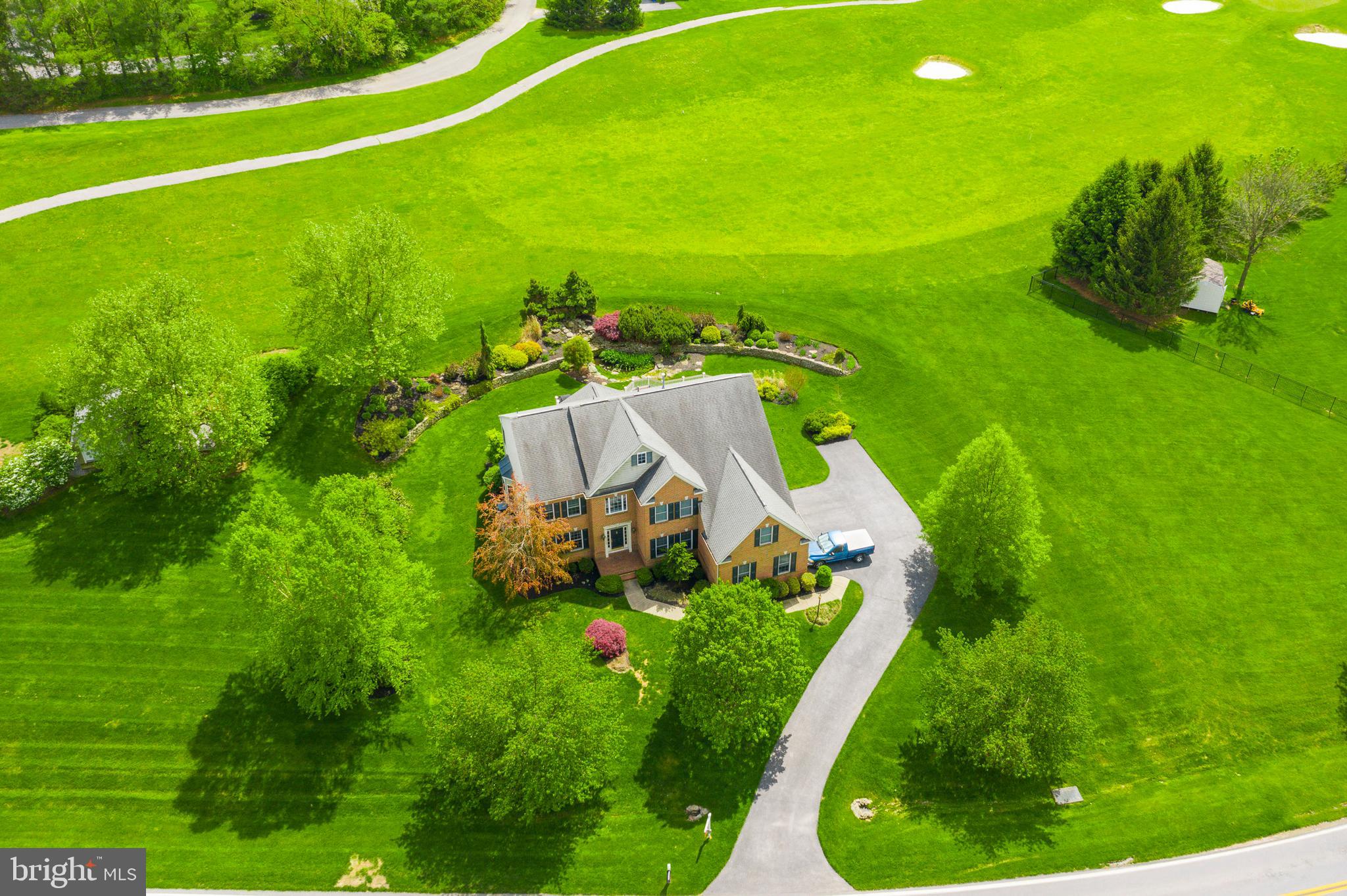 RIVER DOWNS - Residential