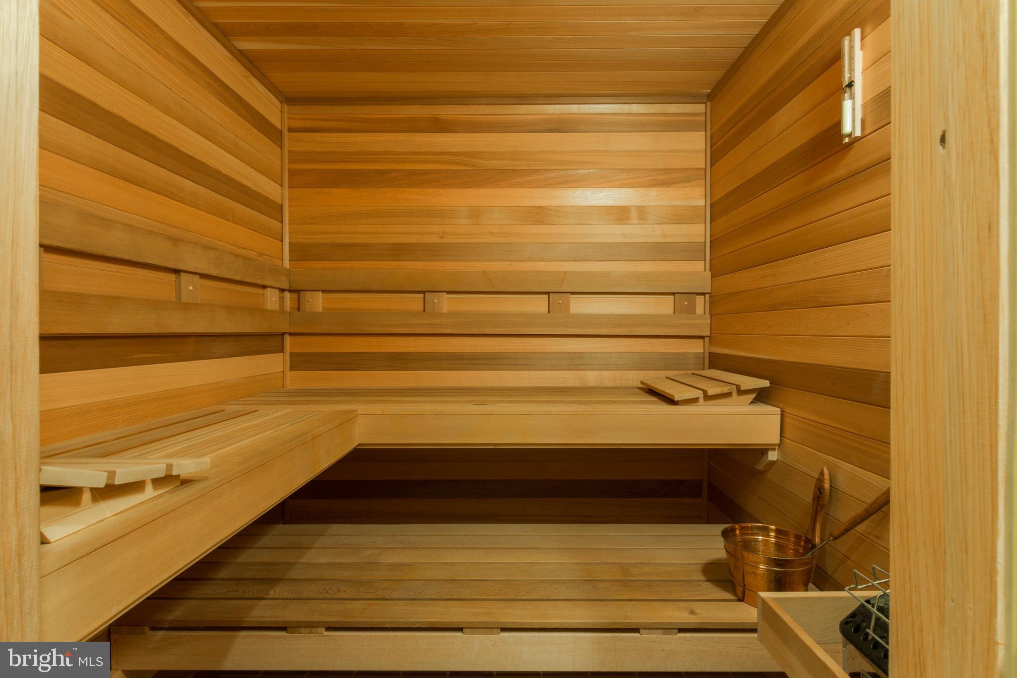 RIVER DOWNS - Residential