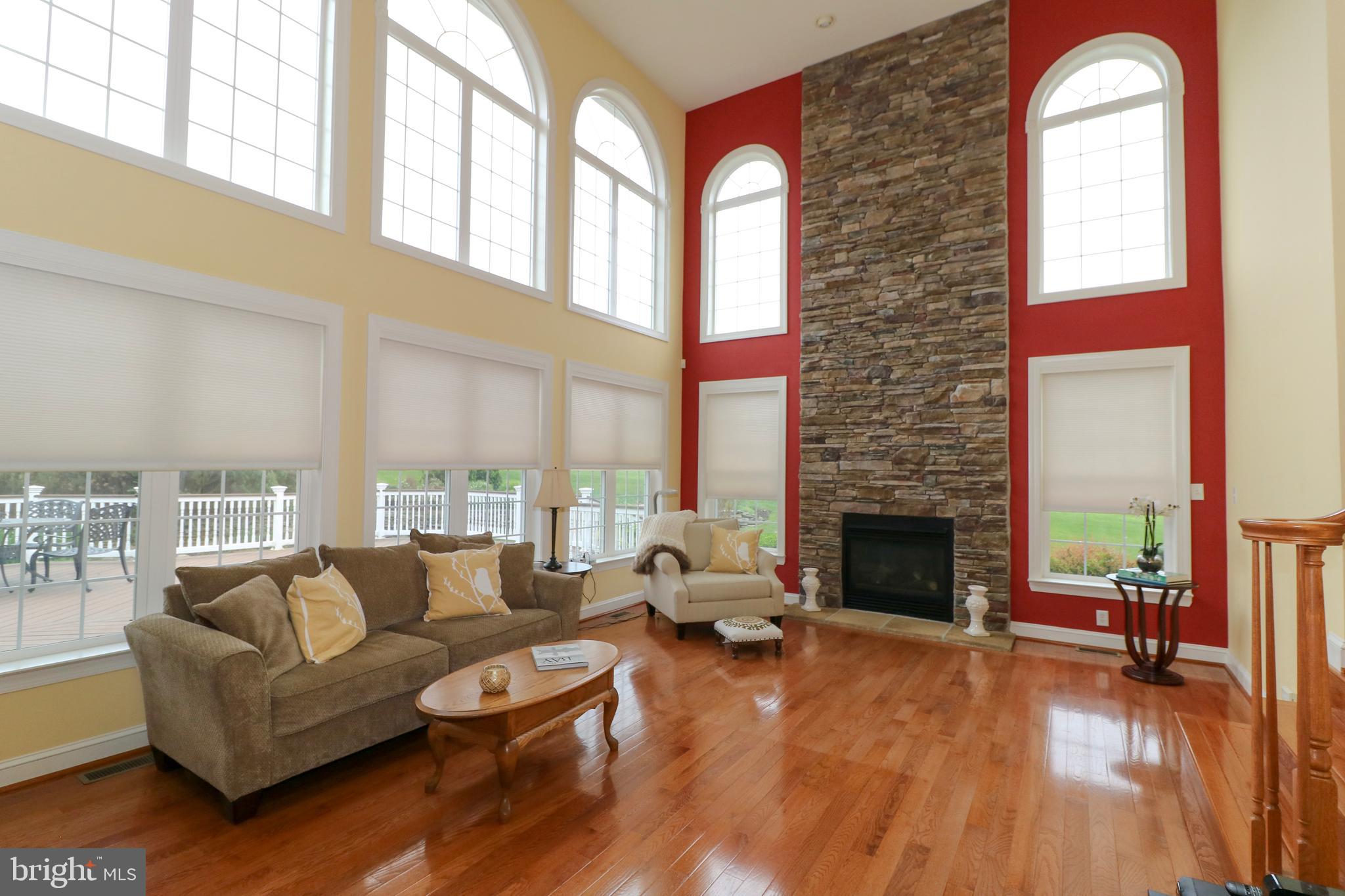 RIVER DOWNS - Residential