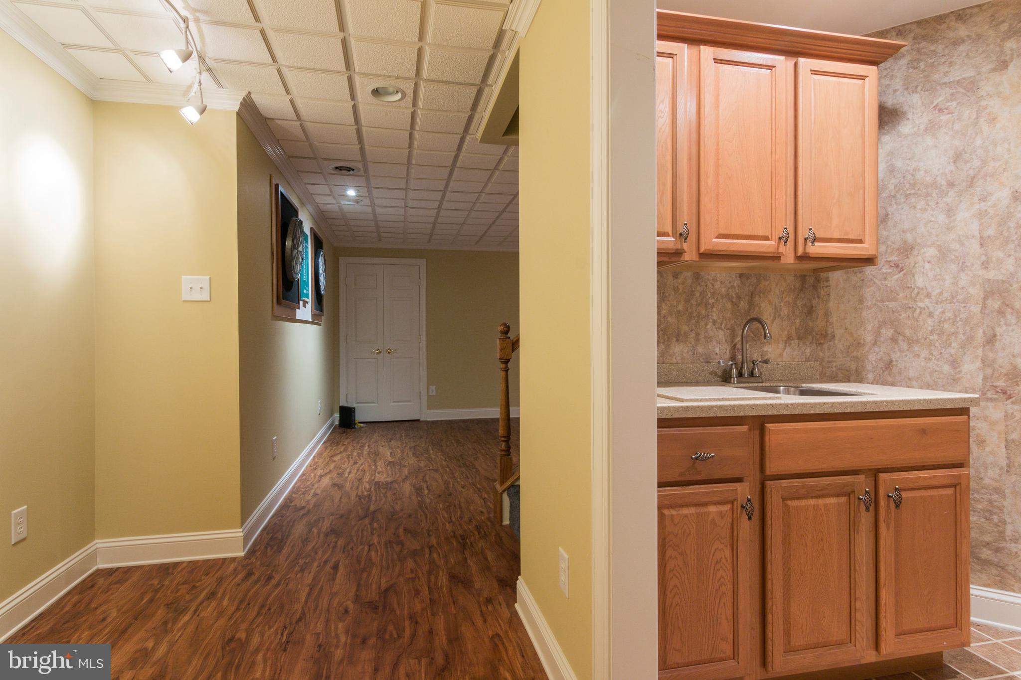 RIVER DOWNS - Residential