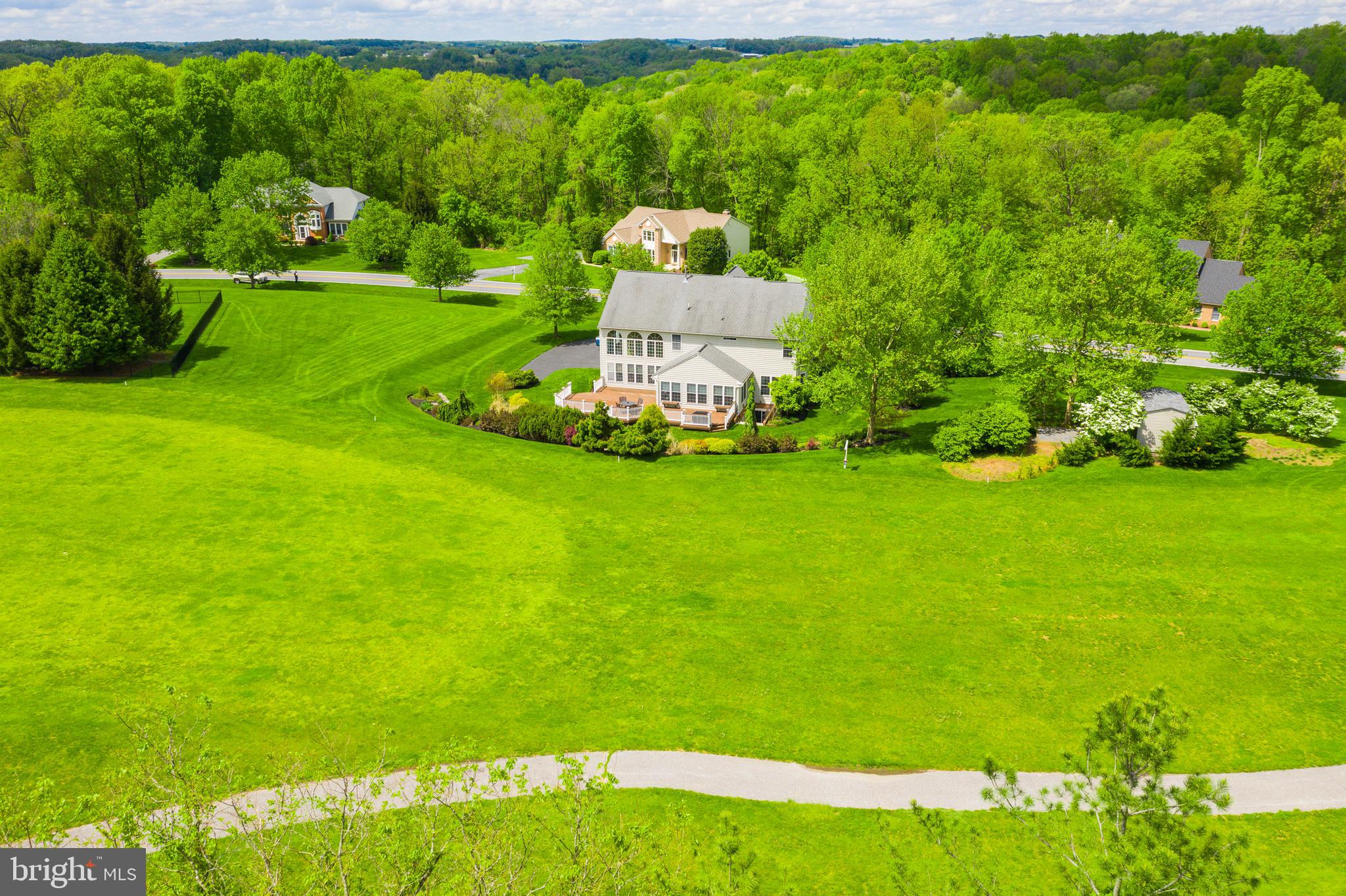 RIVER DOWNS - Residential