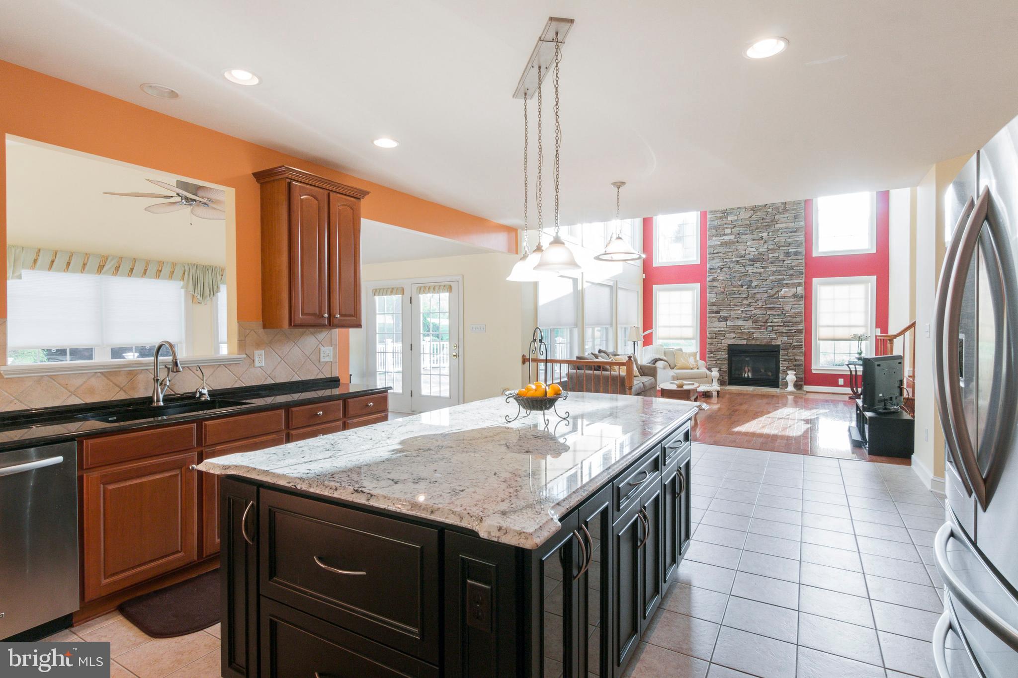 RIVER DOWNS - Residential