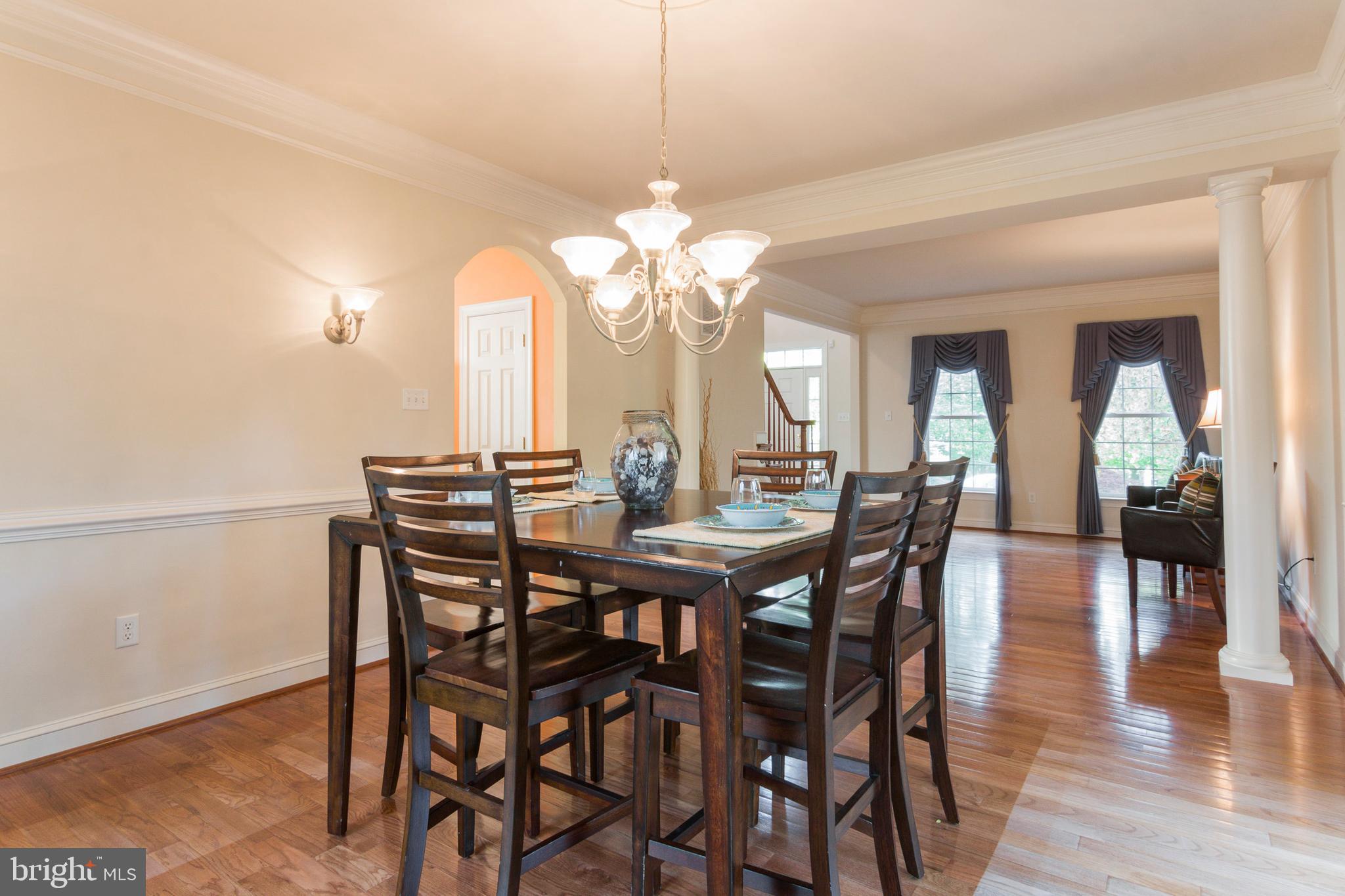 RIVER DOWNS - Residential