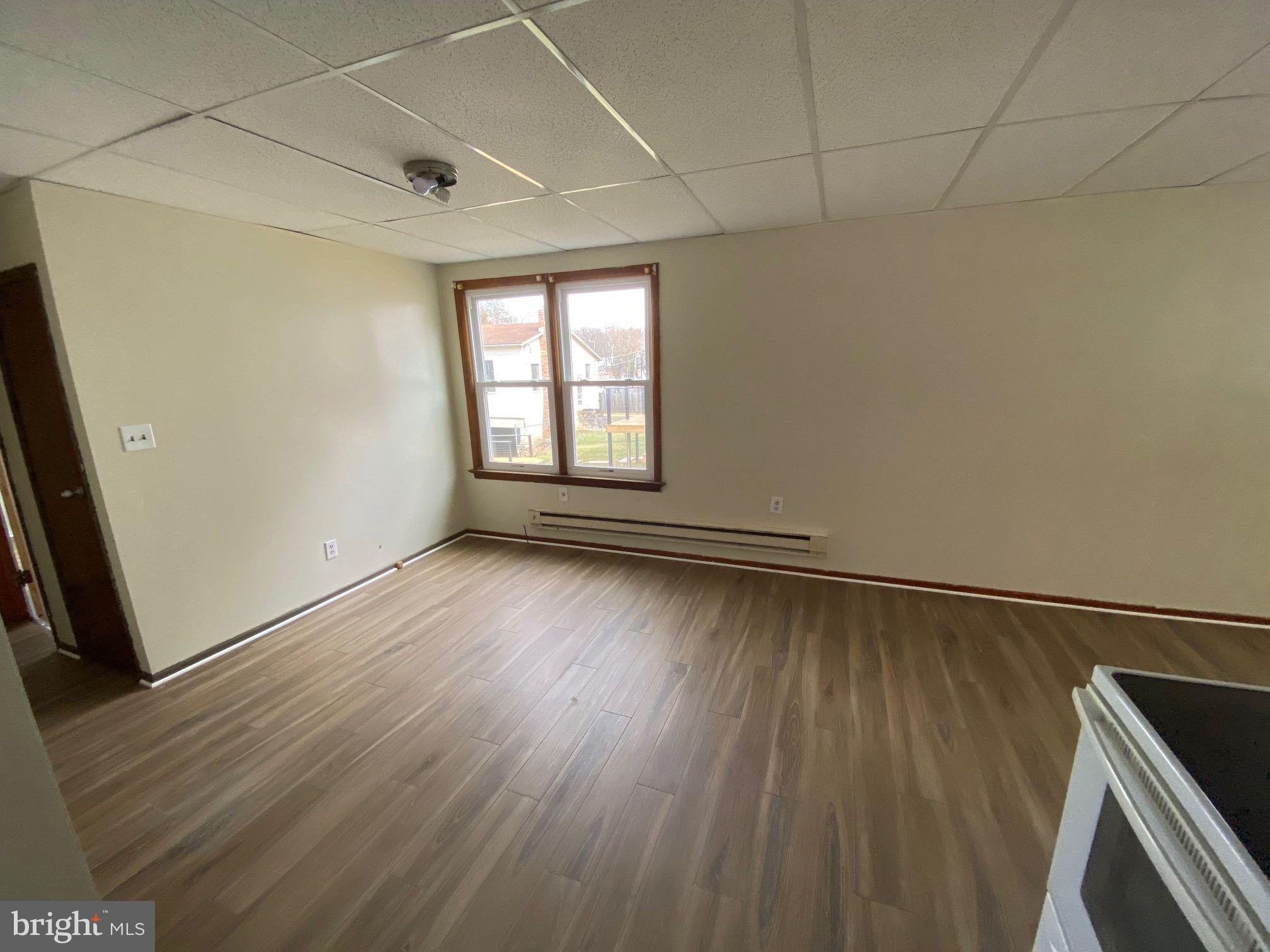 WINDSOR BORO - Residential Lease