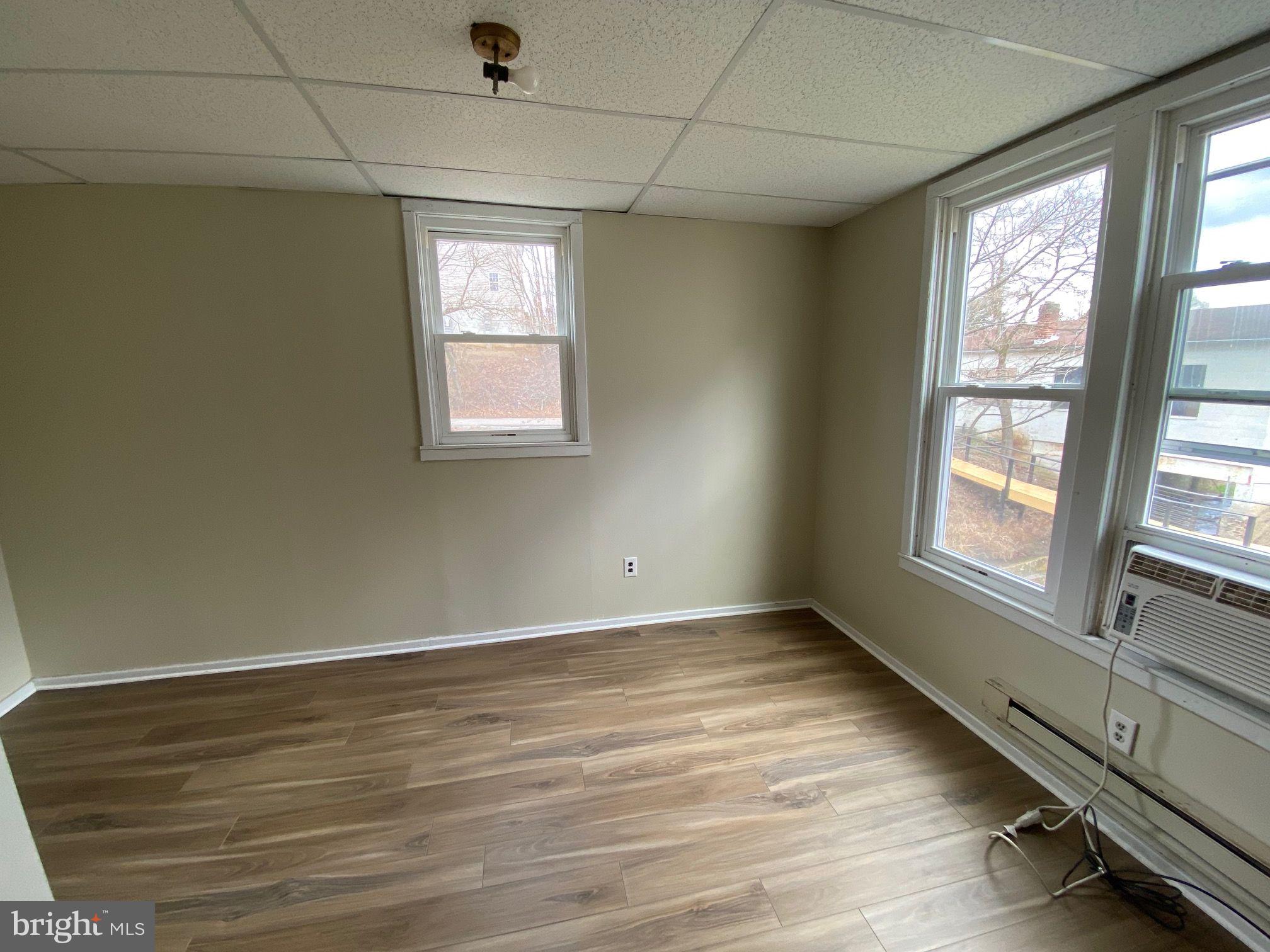 WINDSOR BORO - Residential Lease