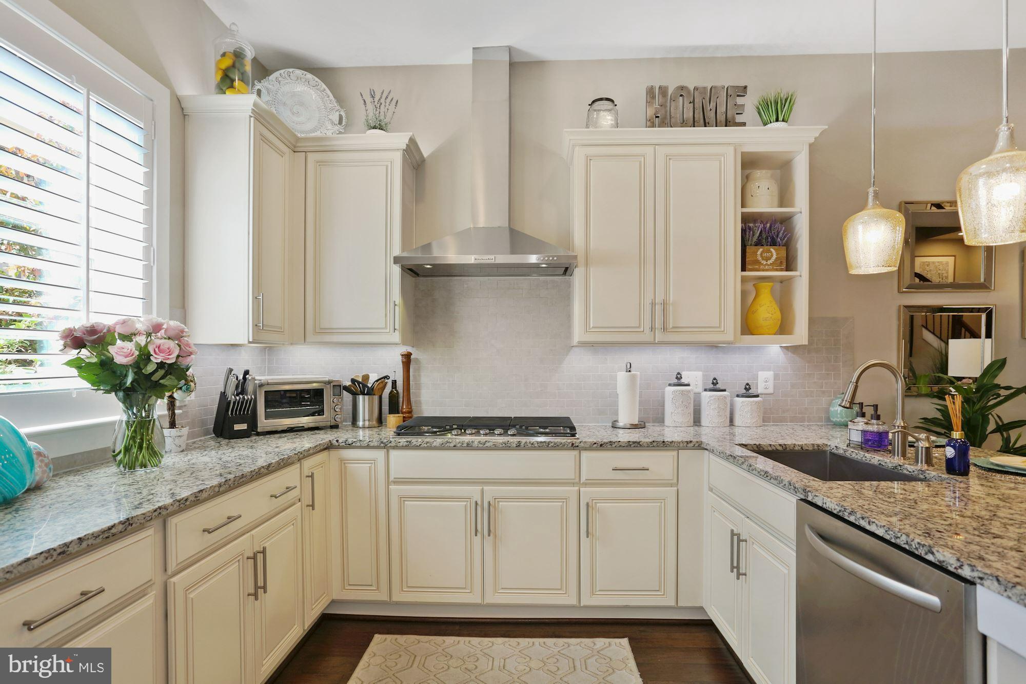 POTOMAC YARD - Residential