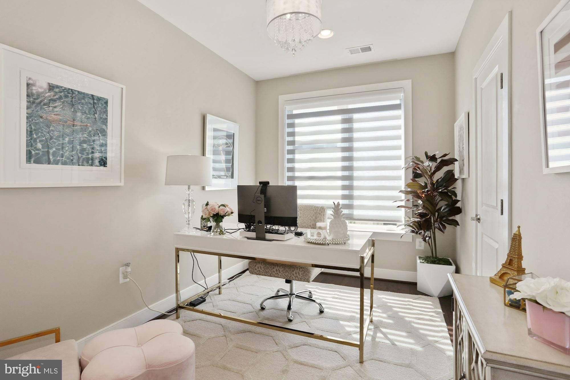 POTOMAC YARD - Residential