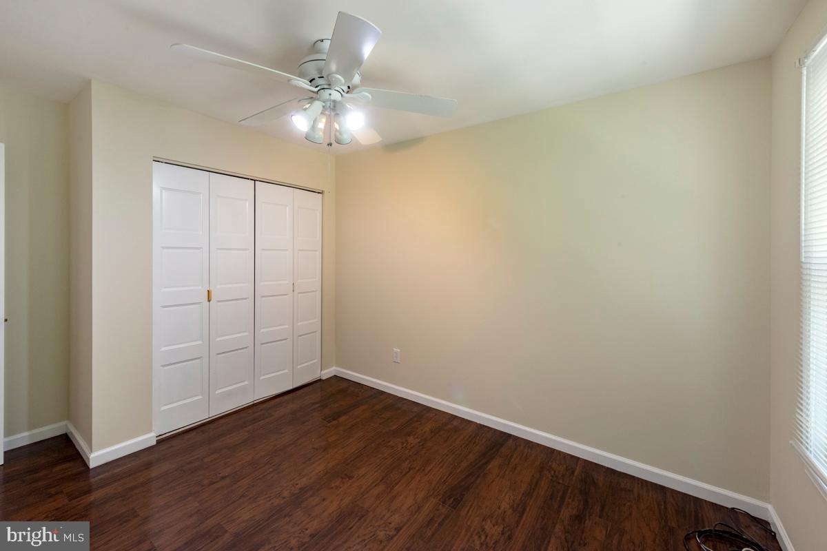 SHADOW OAK - Residential