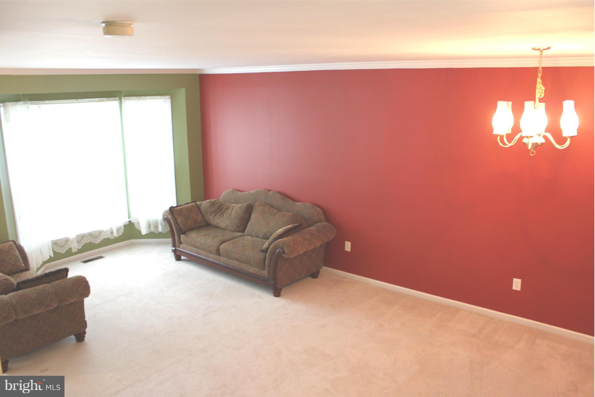 SHADOWBROOK - Residential