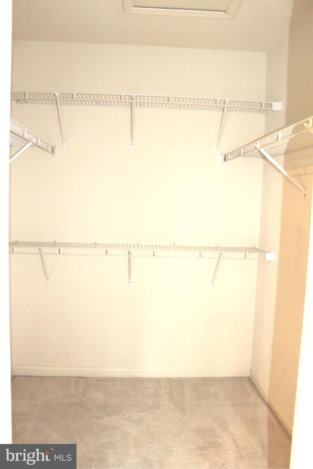 SHADOWBROOK - Residential