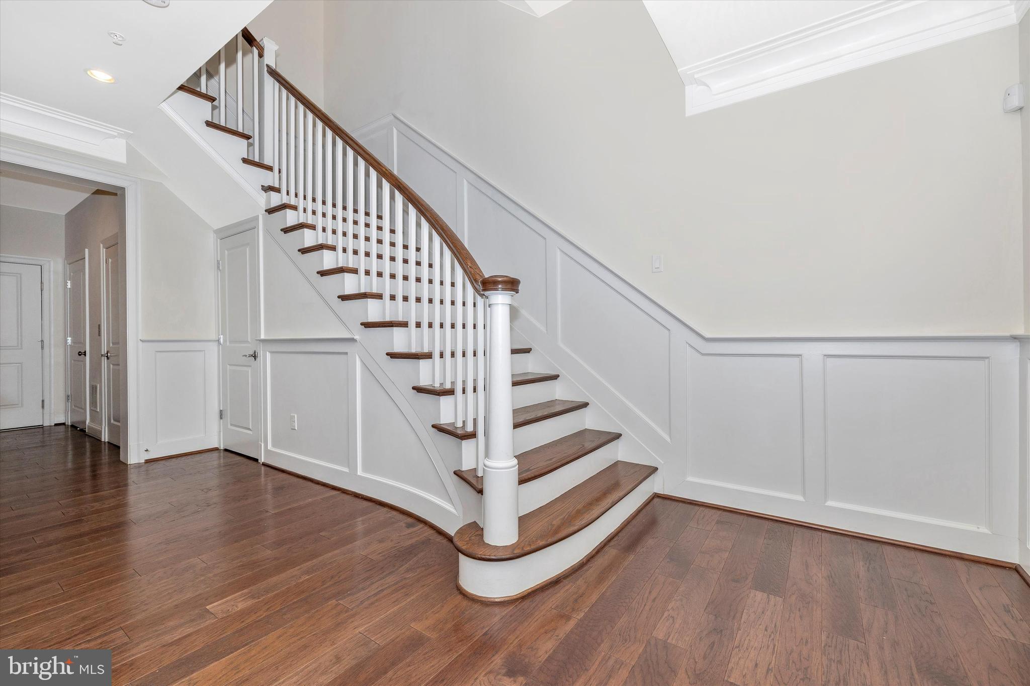 SYMPHONY PARK - Residential Lease