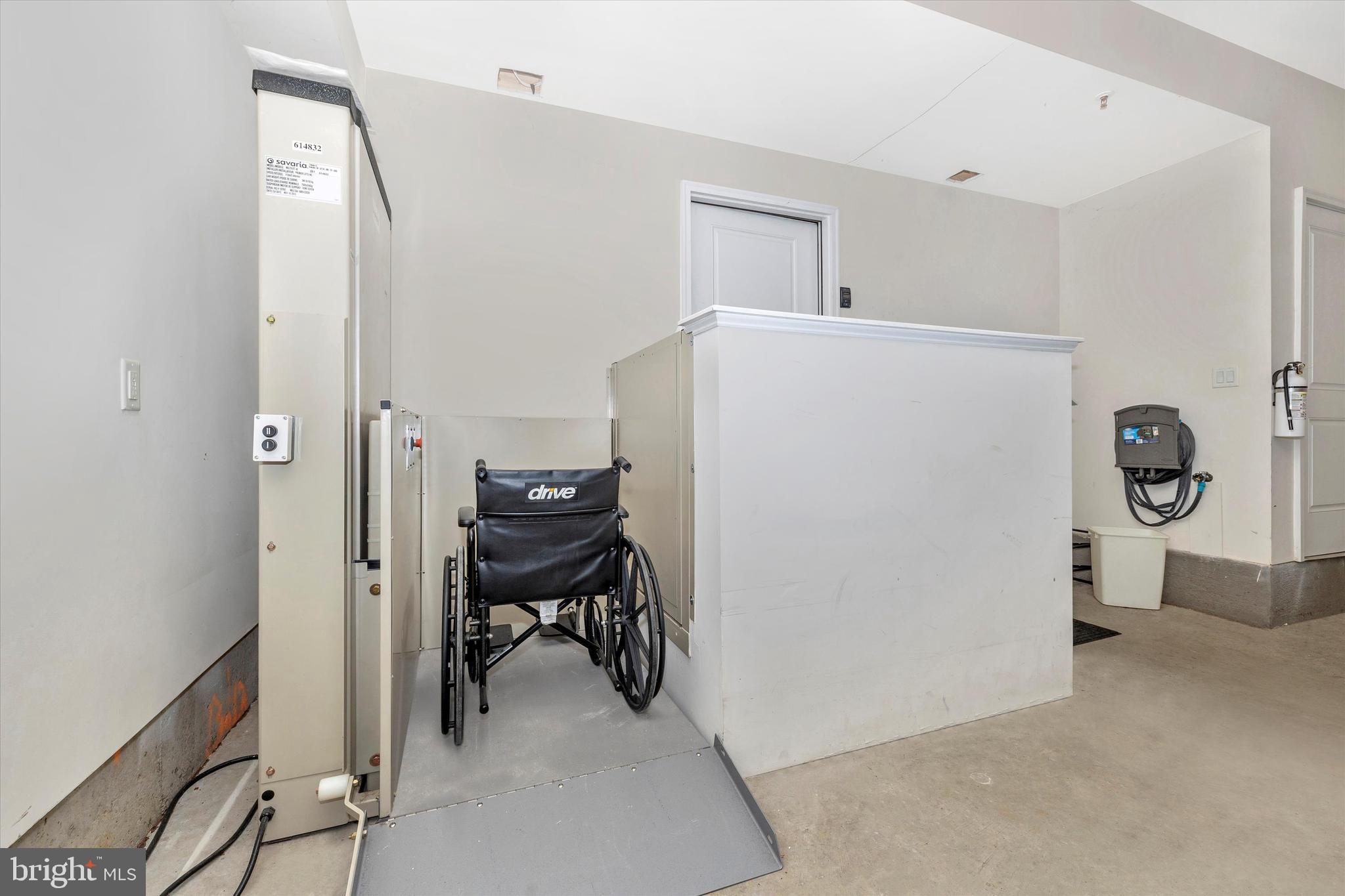 SYMPHONY PARK - Residential Lease