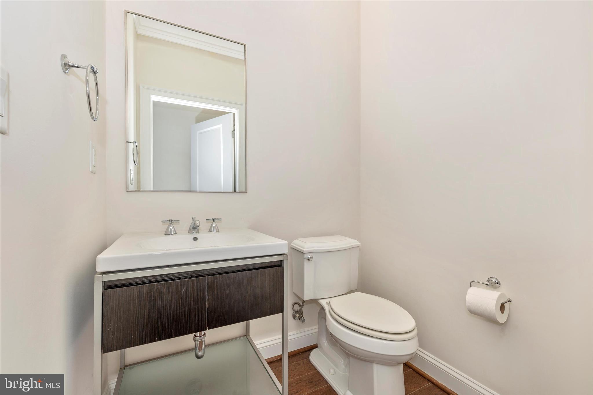 SYMPHONY PARK - Residential Lease