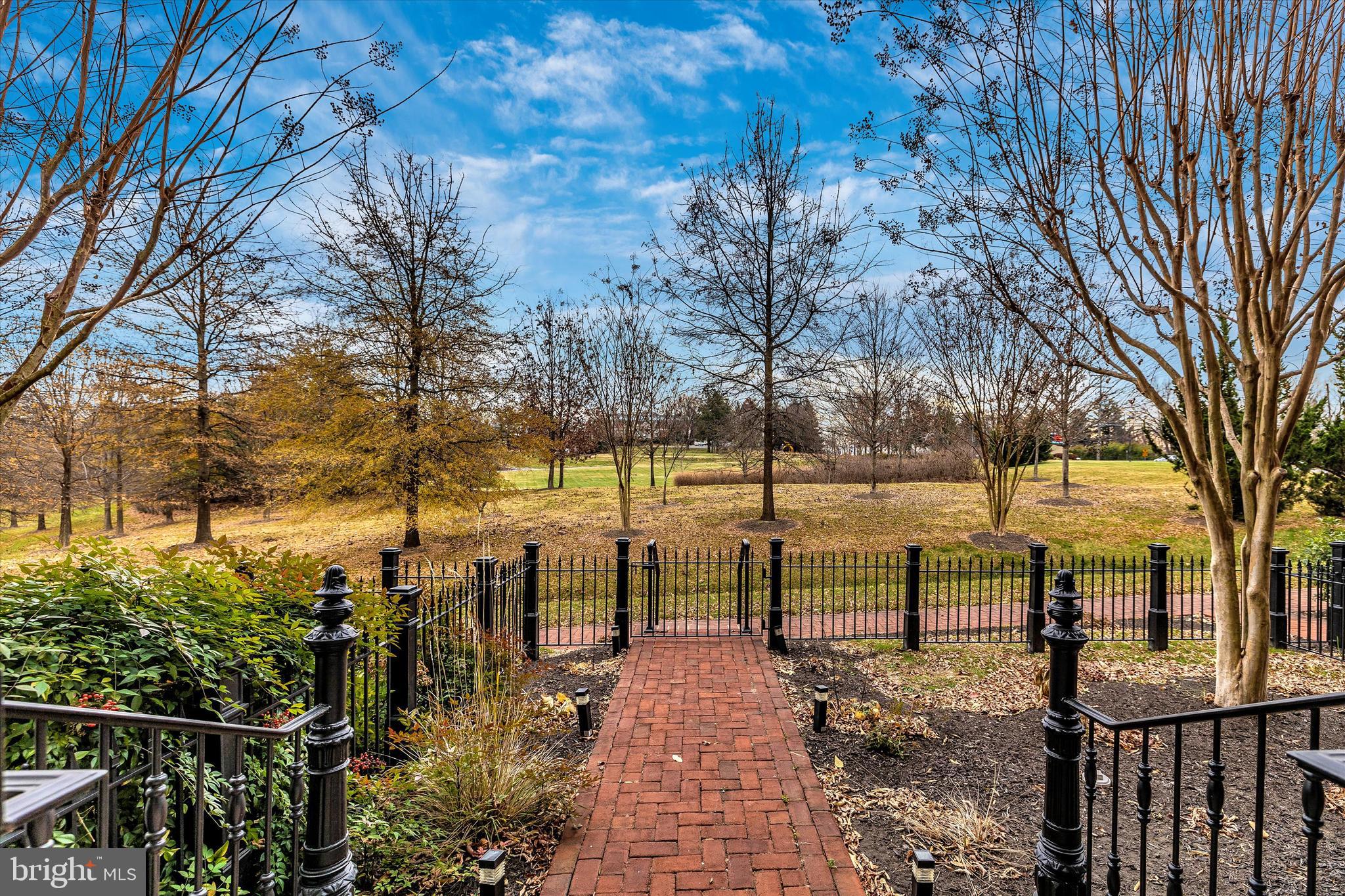 SYMPHONY PARK - Residential Lease