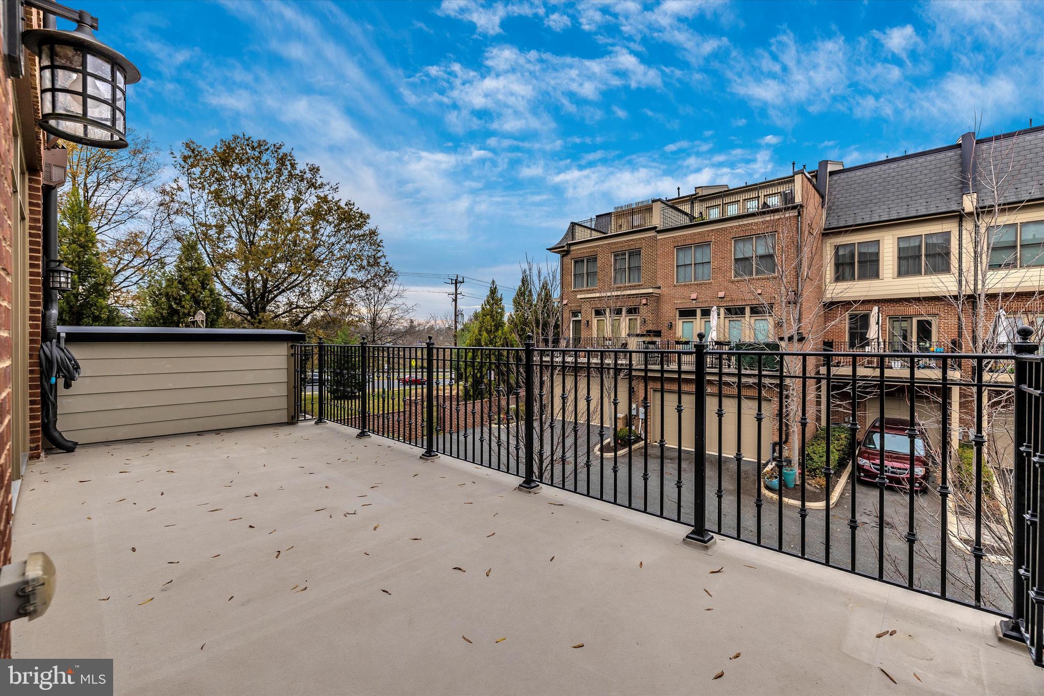 SYMPHONY PARK - Residential Lease