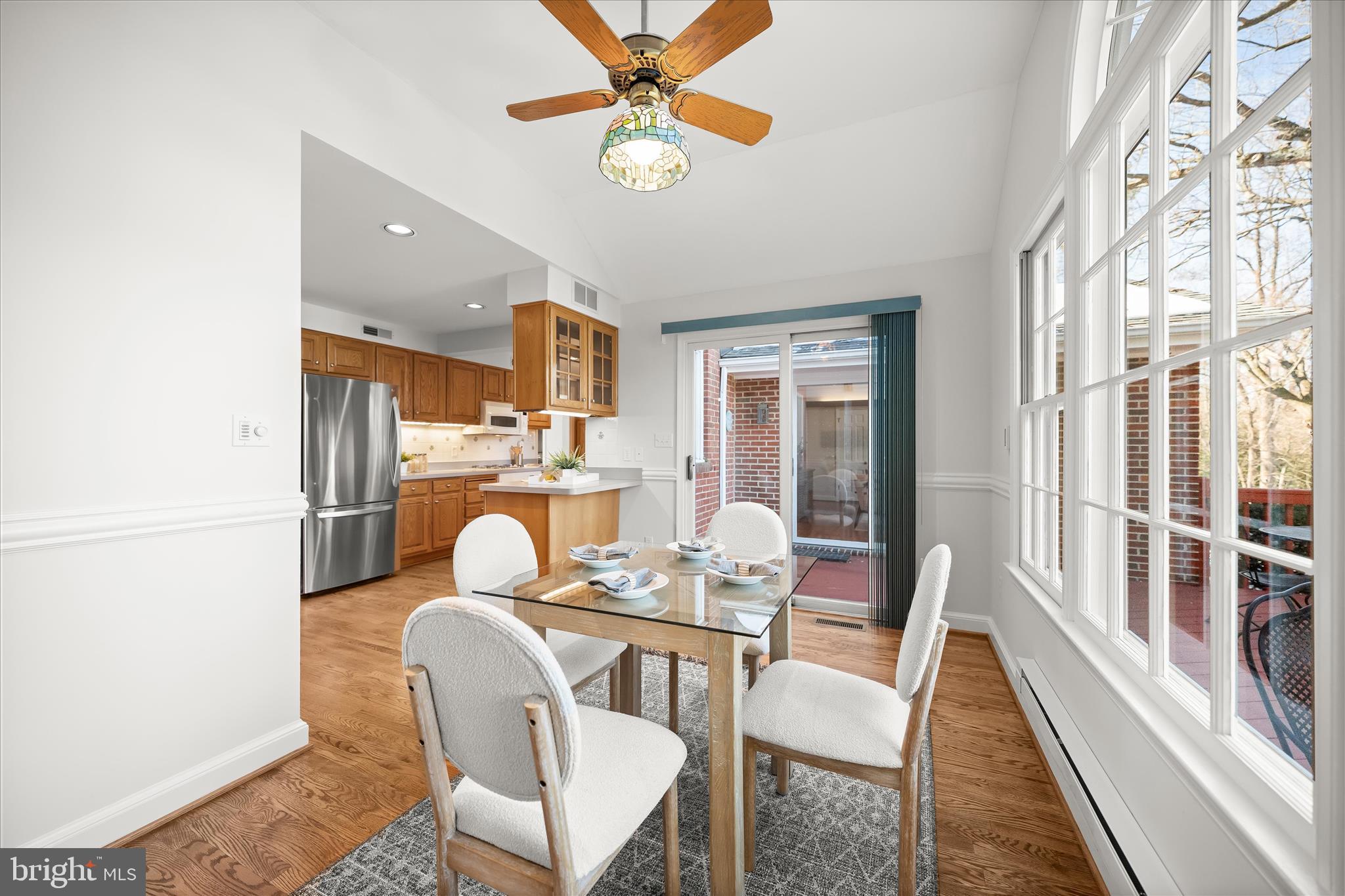 WOODACRES - Residential