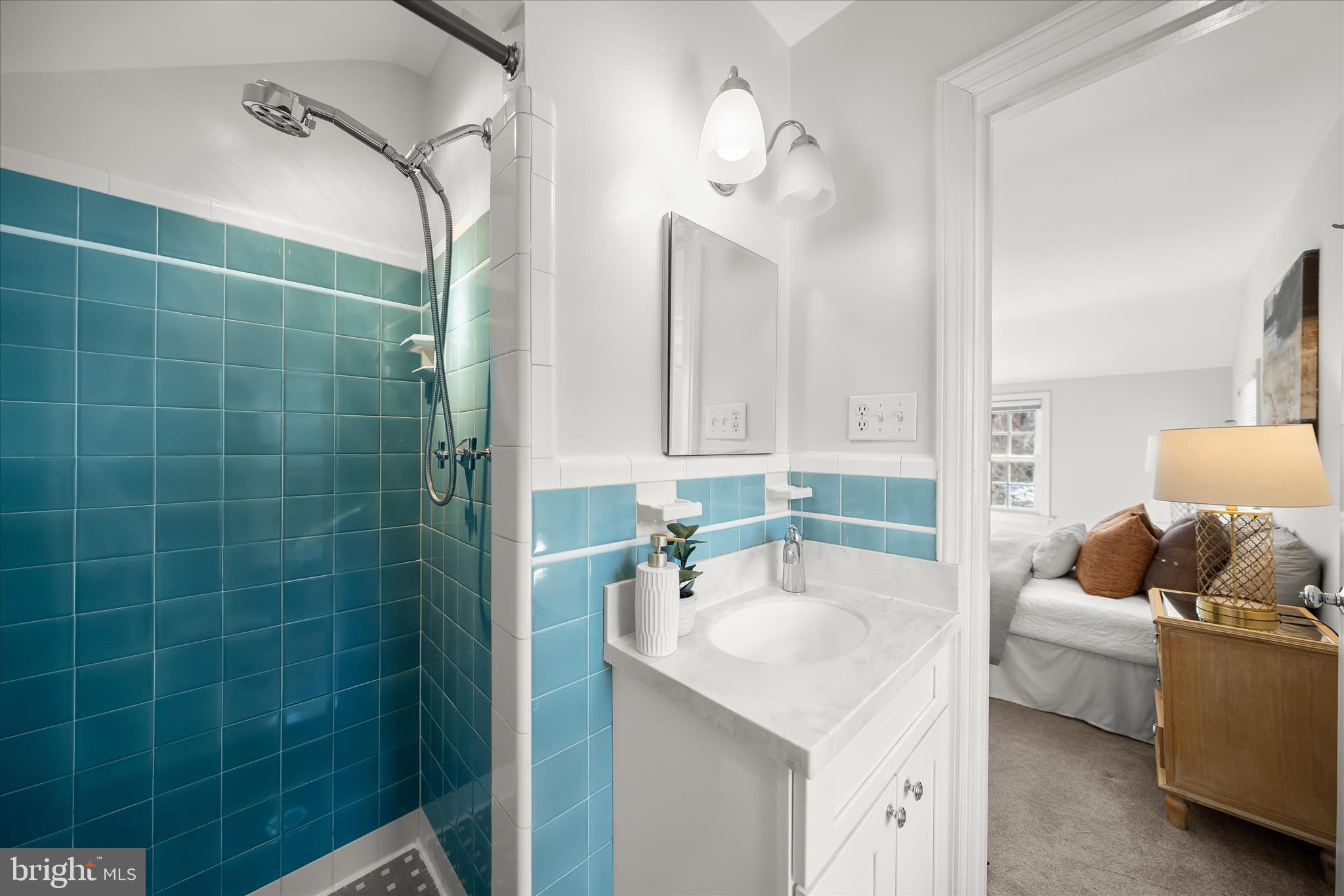 WOODACRES - Residential