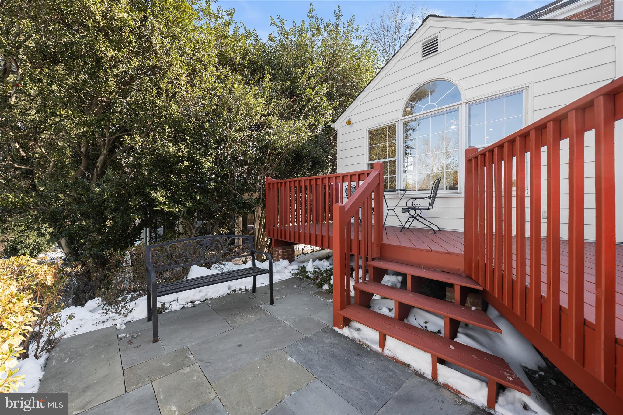 WOODACRES - Residential