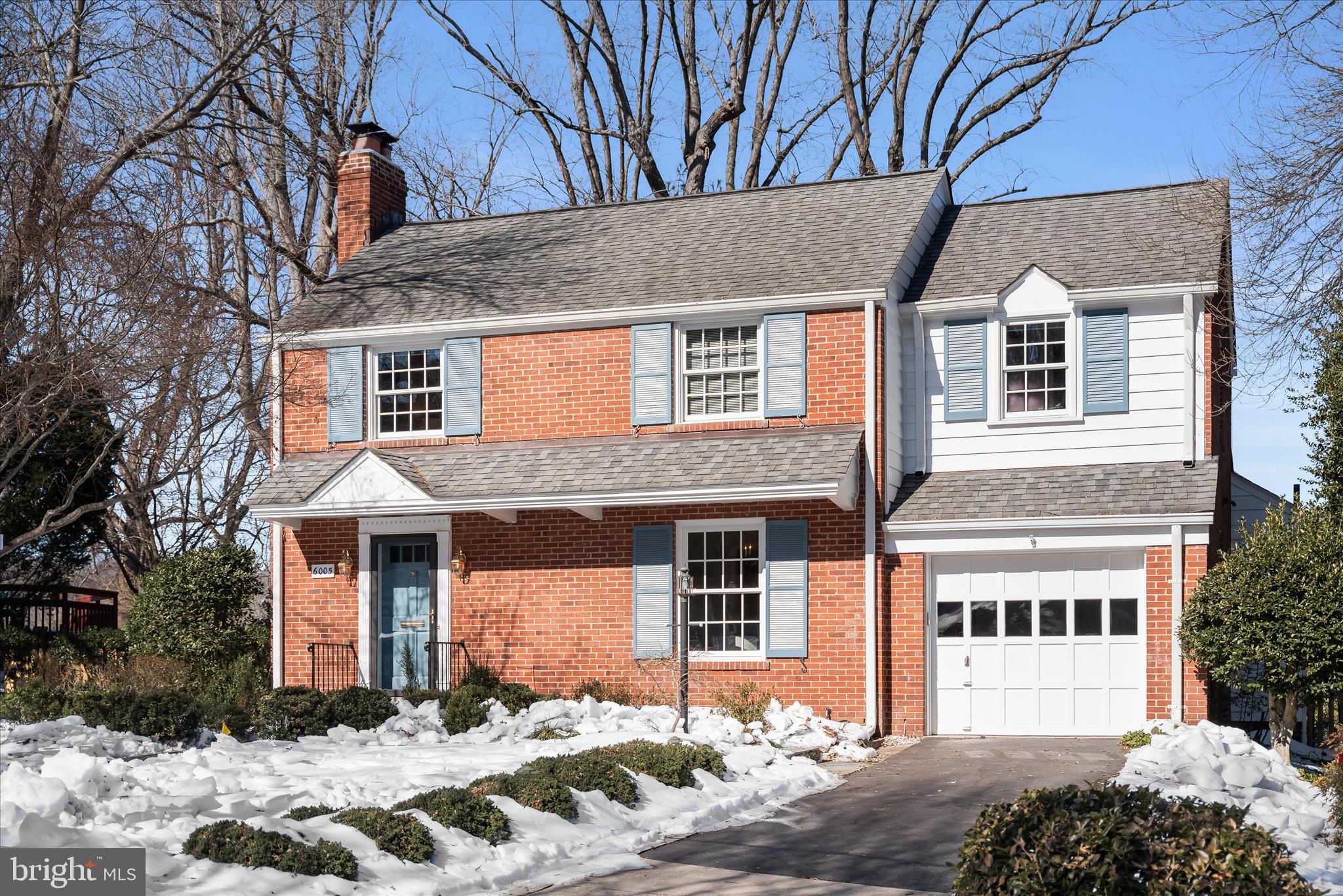 WOODACRES - Residential