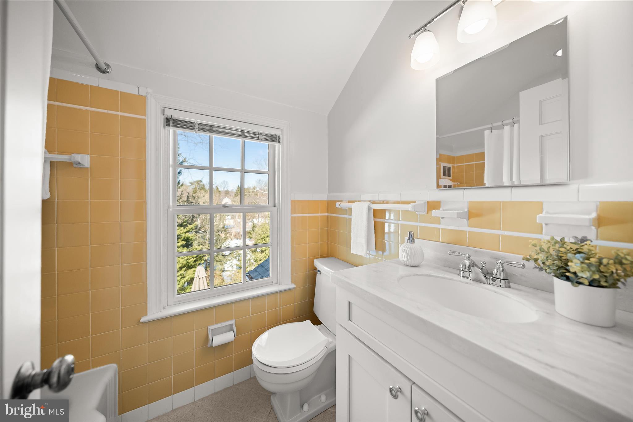 WOODACRES - Residential