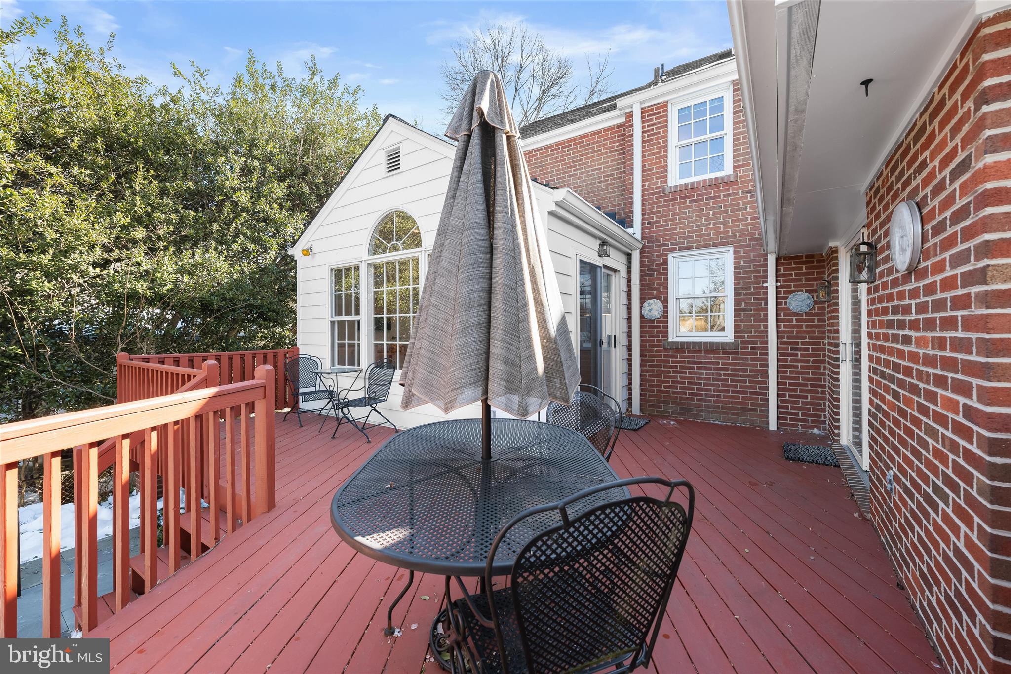 WOODACRES - Residential