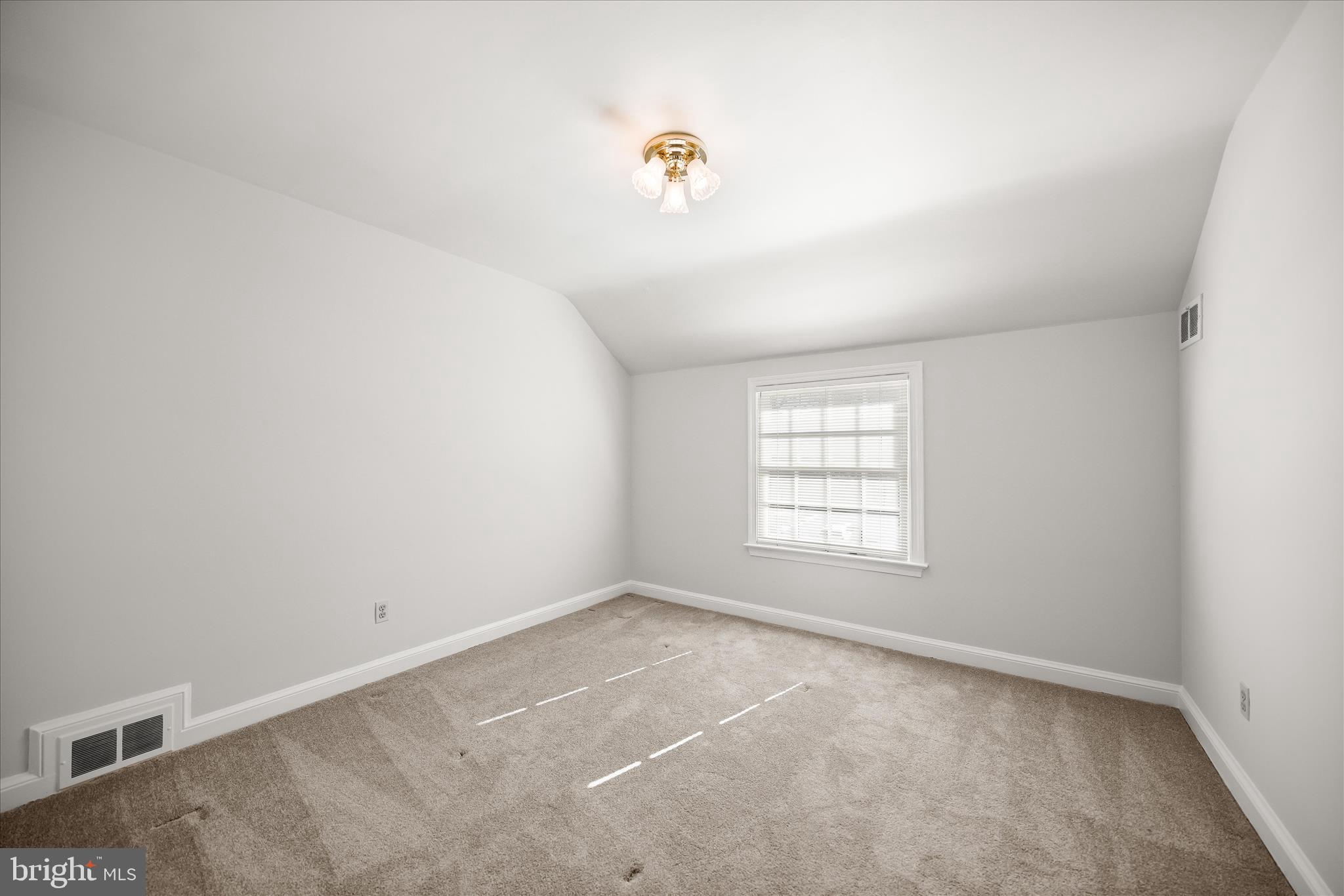 WOODACRES - Residential