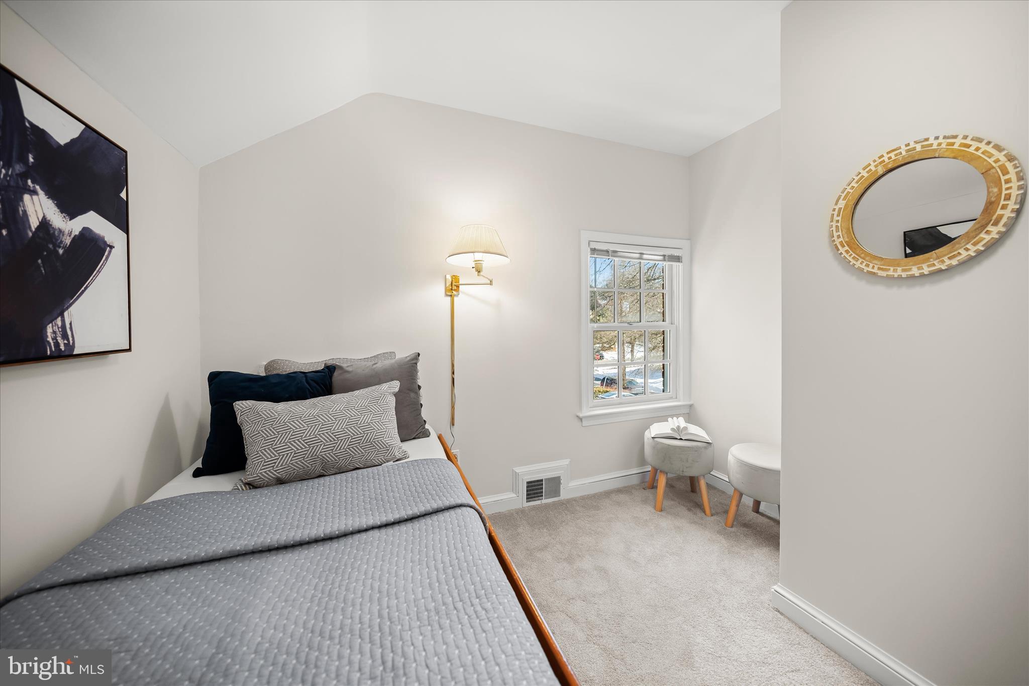 WOODACRES - Residential